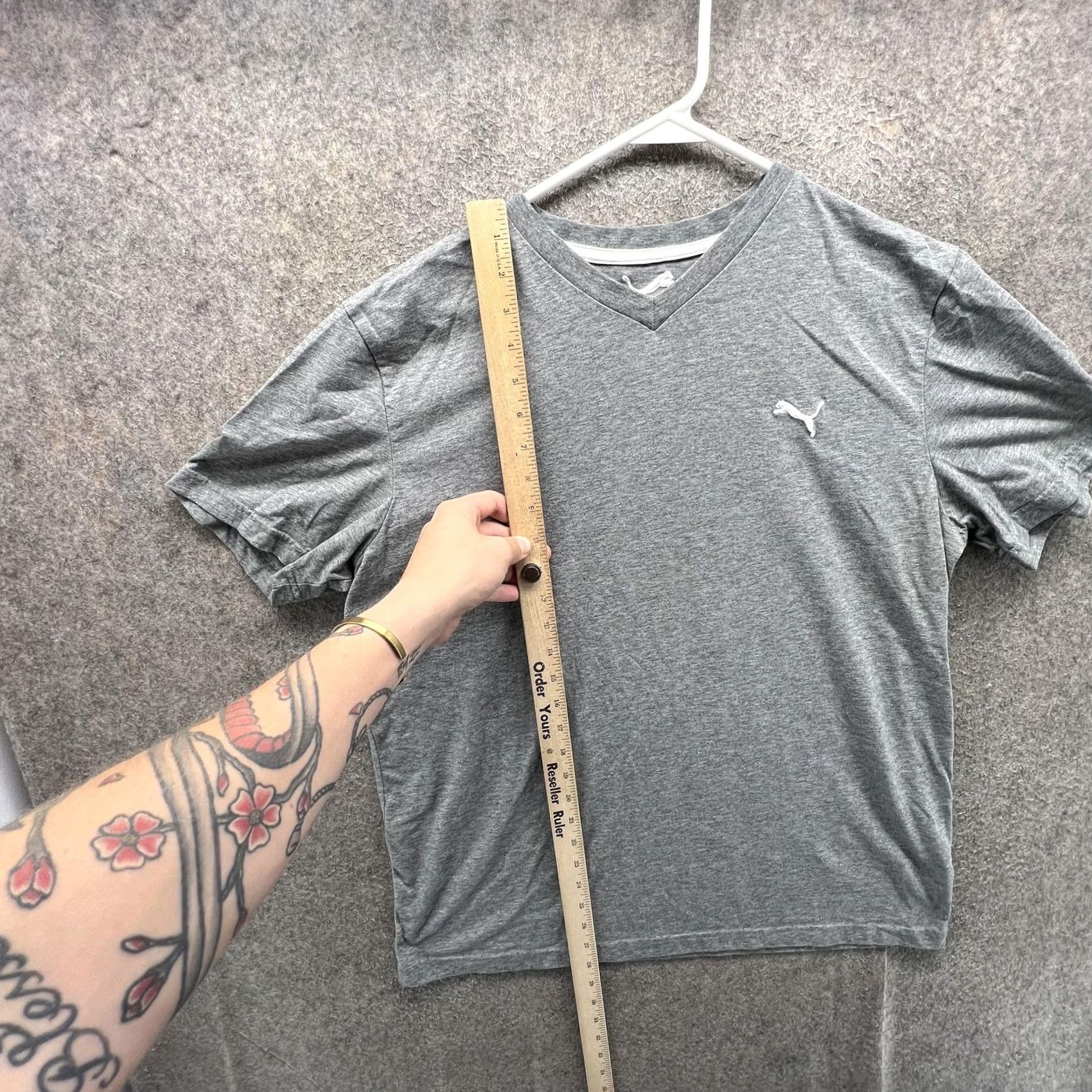 Puma Puma Shirt Mens Large Gray DryCELL V Neck Short Sleeve Athletic Performance Top Size US L / EU 52-54 / 3 - 6 Thumbnail