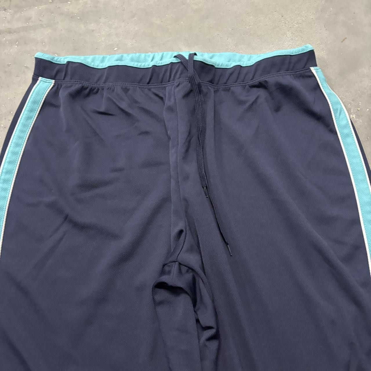 Japanese Brand × Vintage Crazy Vintage Y2K/2000s Baggy Navy Blue Striped Skater Wide Leg Track Pants! Size US 34 / EU 50 - 3 Thumbnail