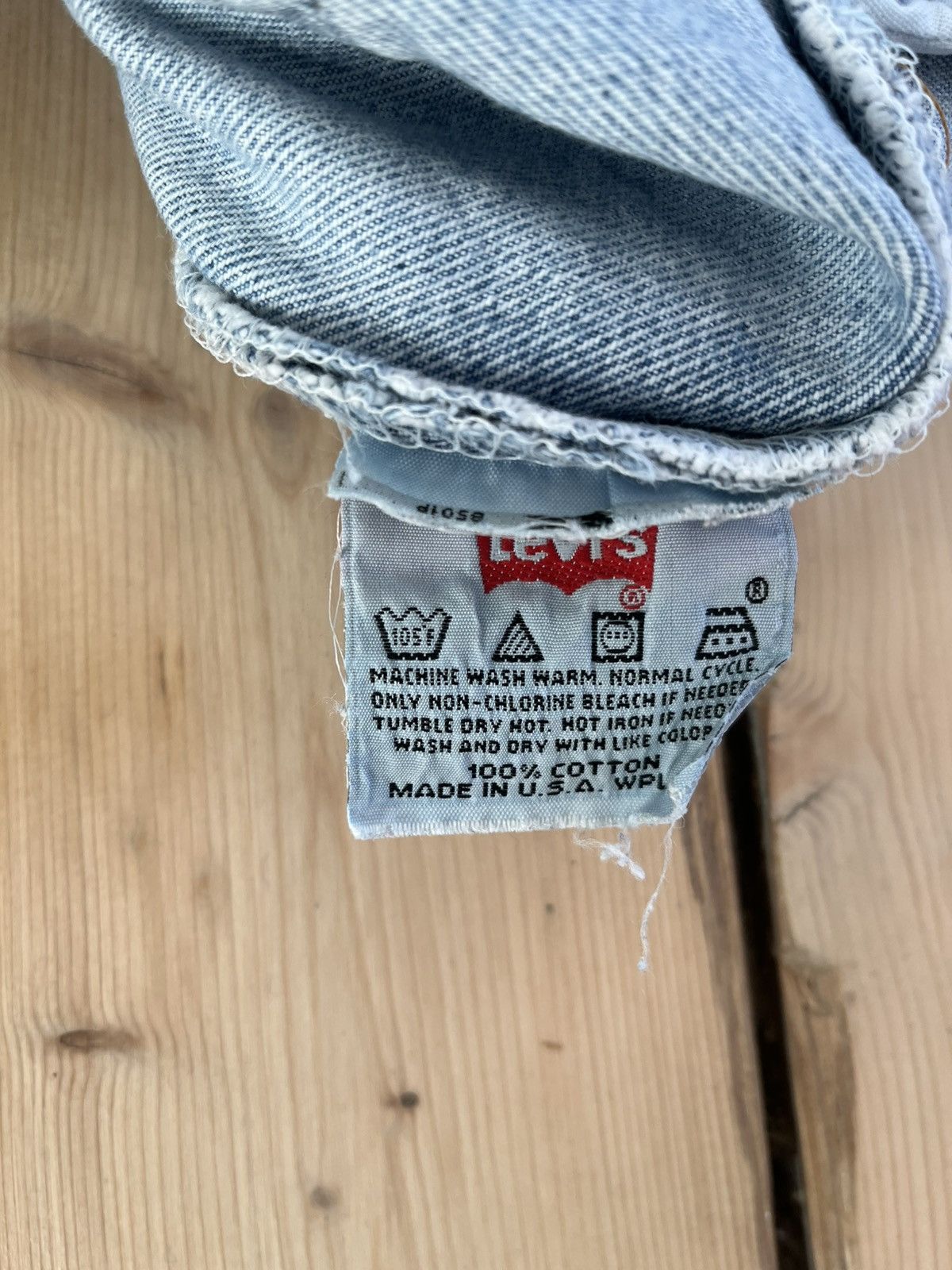 Levi's Vintage Clothing Vintage Levis 501 made in USA Size US 32 / EU 48 - 4 Thumbnail
