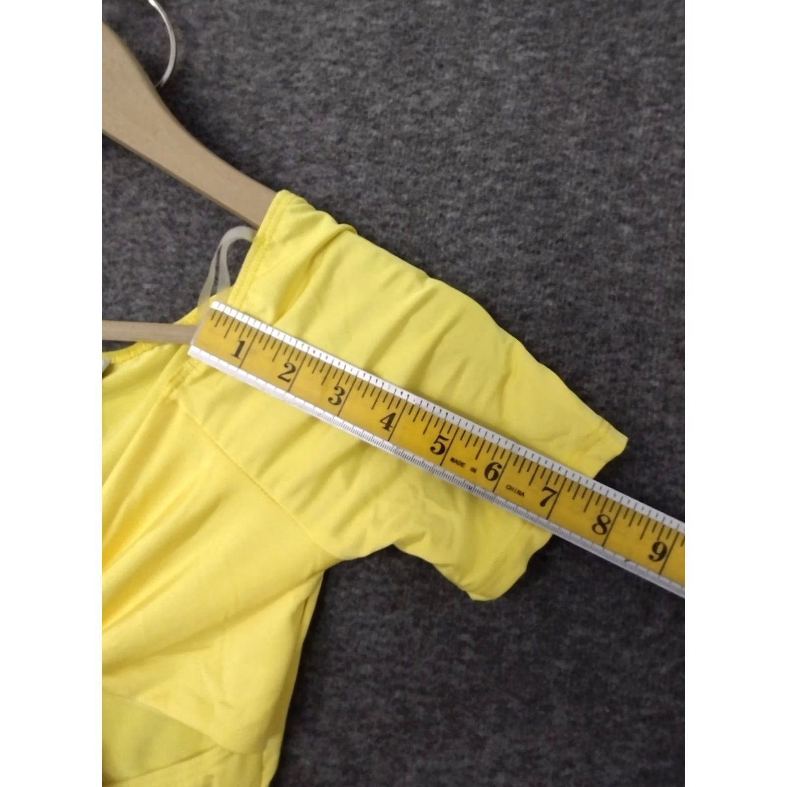 Vintage MAGIA Bodysuit Shirt Yellow Open Tummy Tie Front Short Sleeve Size S Womens Size S / US 4 / IT 40 - 5 Thumbnail