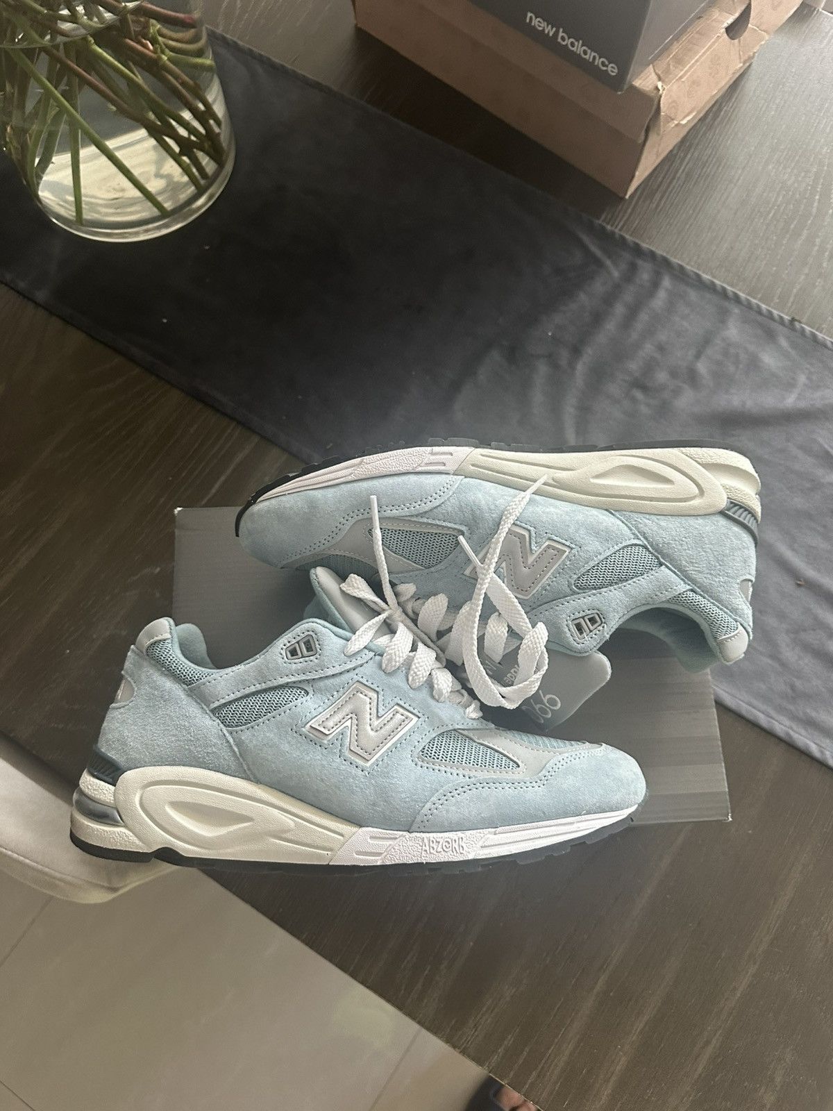 Kith × New Balance New Balance Kith 990v2 Storm Blue Size US 10 / EU 43 - 4 Thumbnail