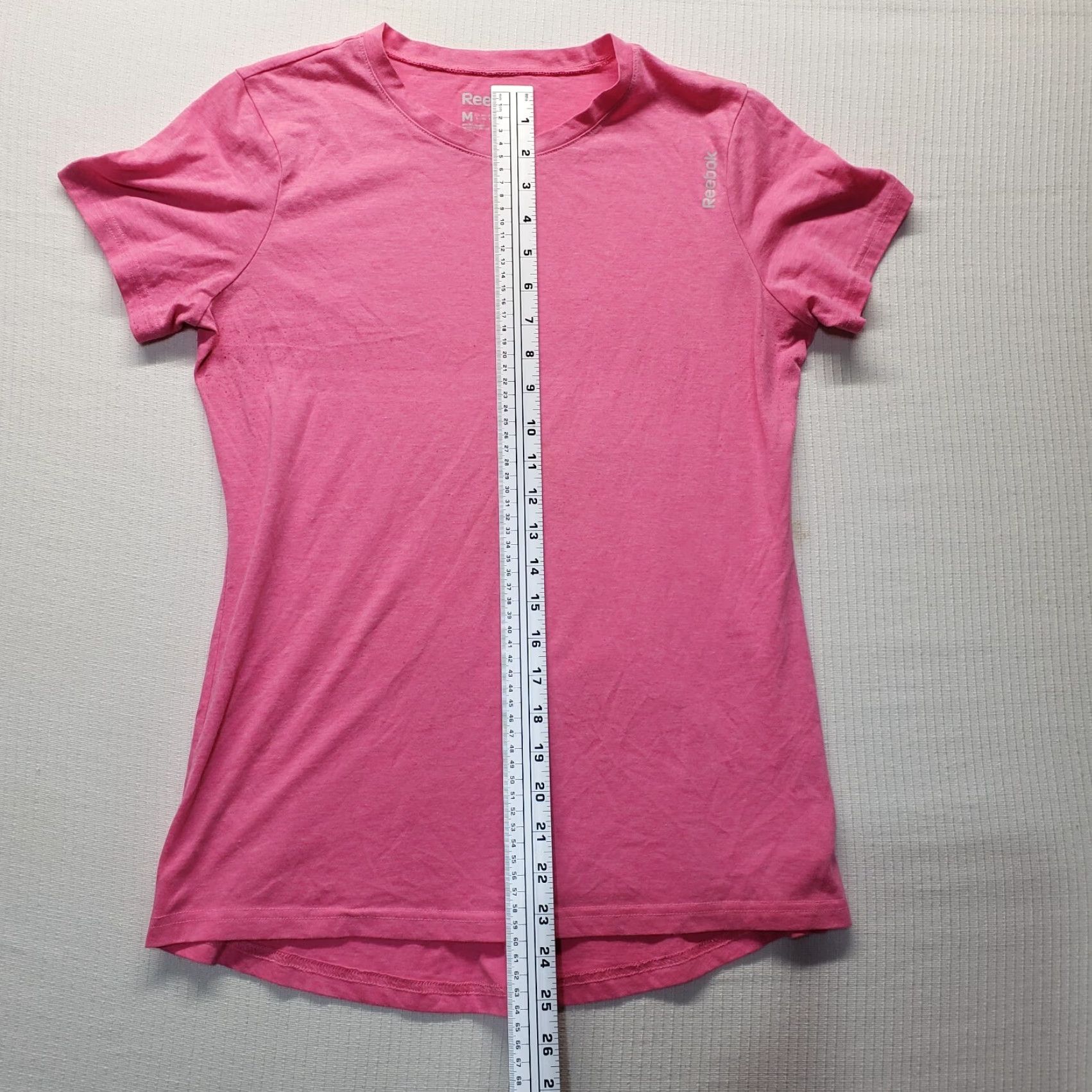 Reebok Reebok Shirt T-Shirt Short Sleeve Active Women's M Red 90s Concert Style Mens Womens Boys Girls Size M / US 6-8 / IT 42-44 - 4 Thumbnail
