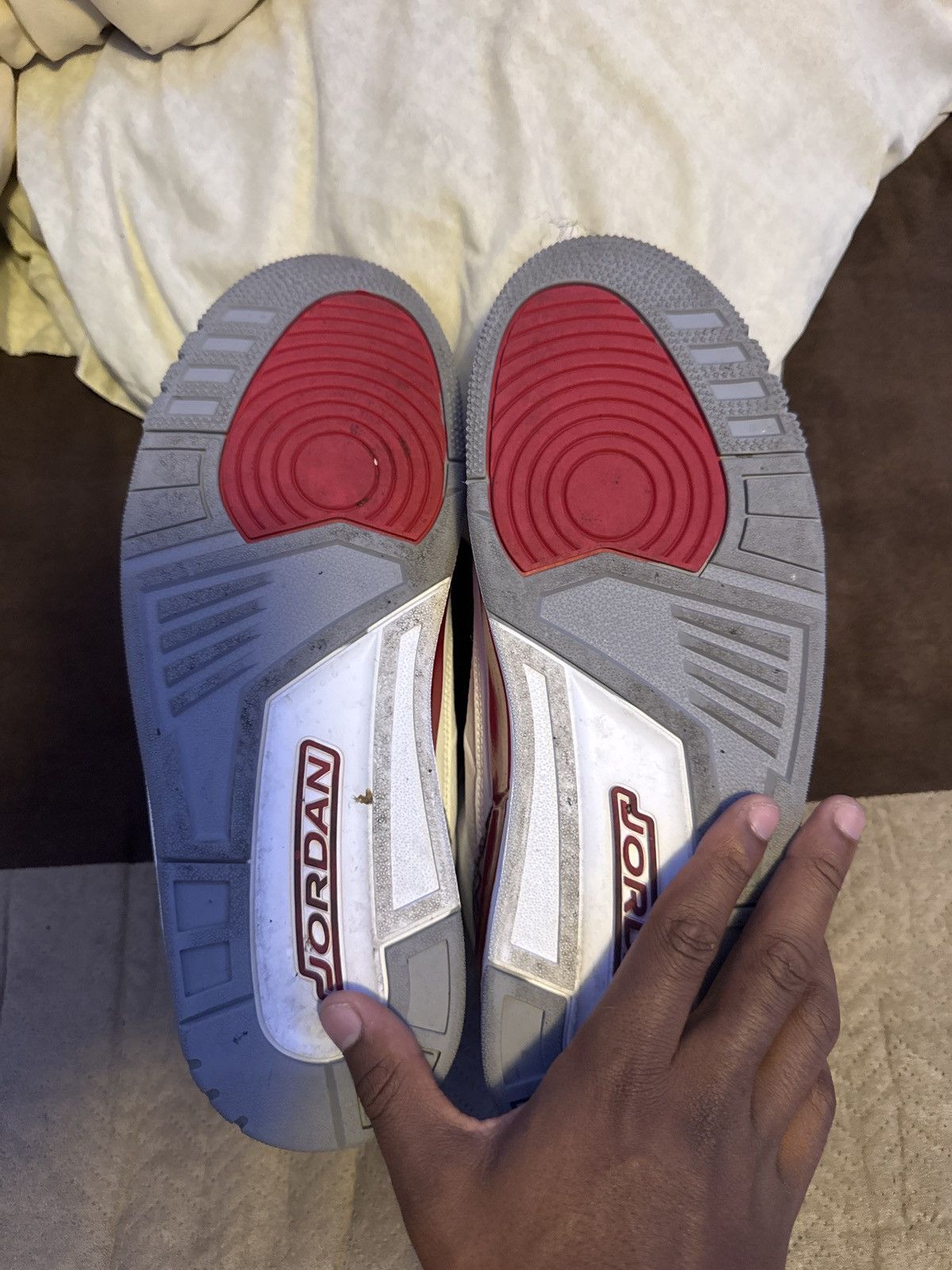 Nike Jordan 3 Cardinal Size US 10 / EU 43 - 3 Thumbnail