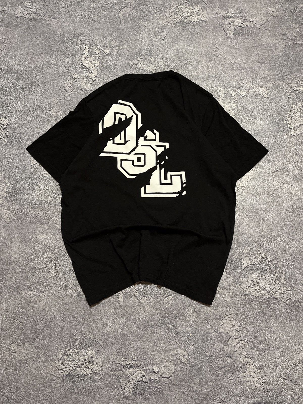 Diesel × Vintage Vintage Y2K DIESEL big logo tee streetwear Size US L / EU 52-54 / 3 - 1 Thumbnail