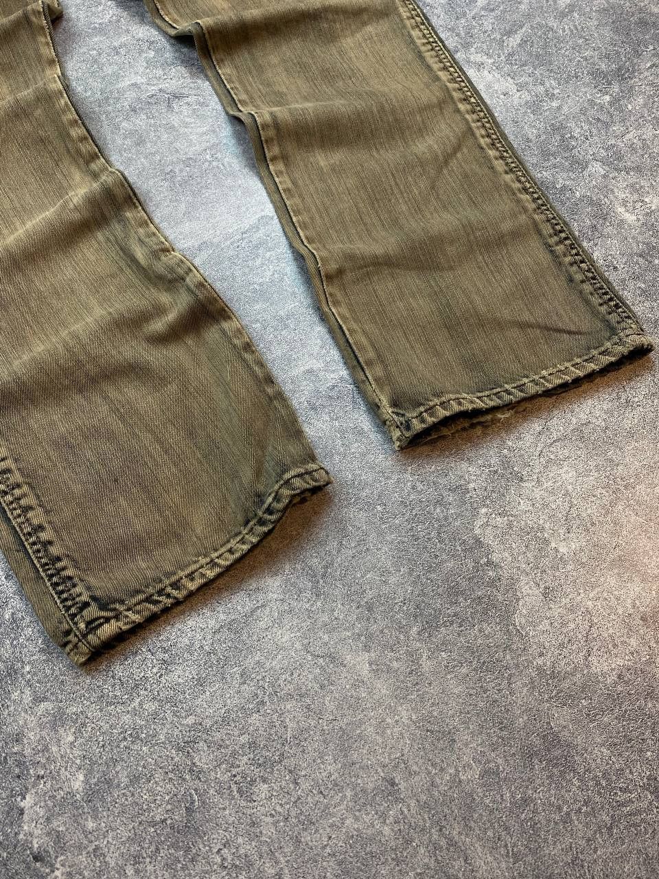 Wrangler Wrangler Jeans Dirty Pants faded crazy thrash y2k distressed Size US 36 / EU 52 - 8 Thumbnail