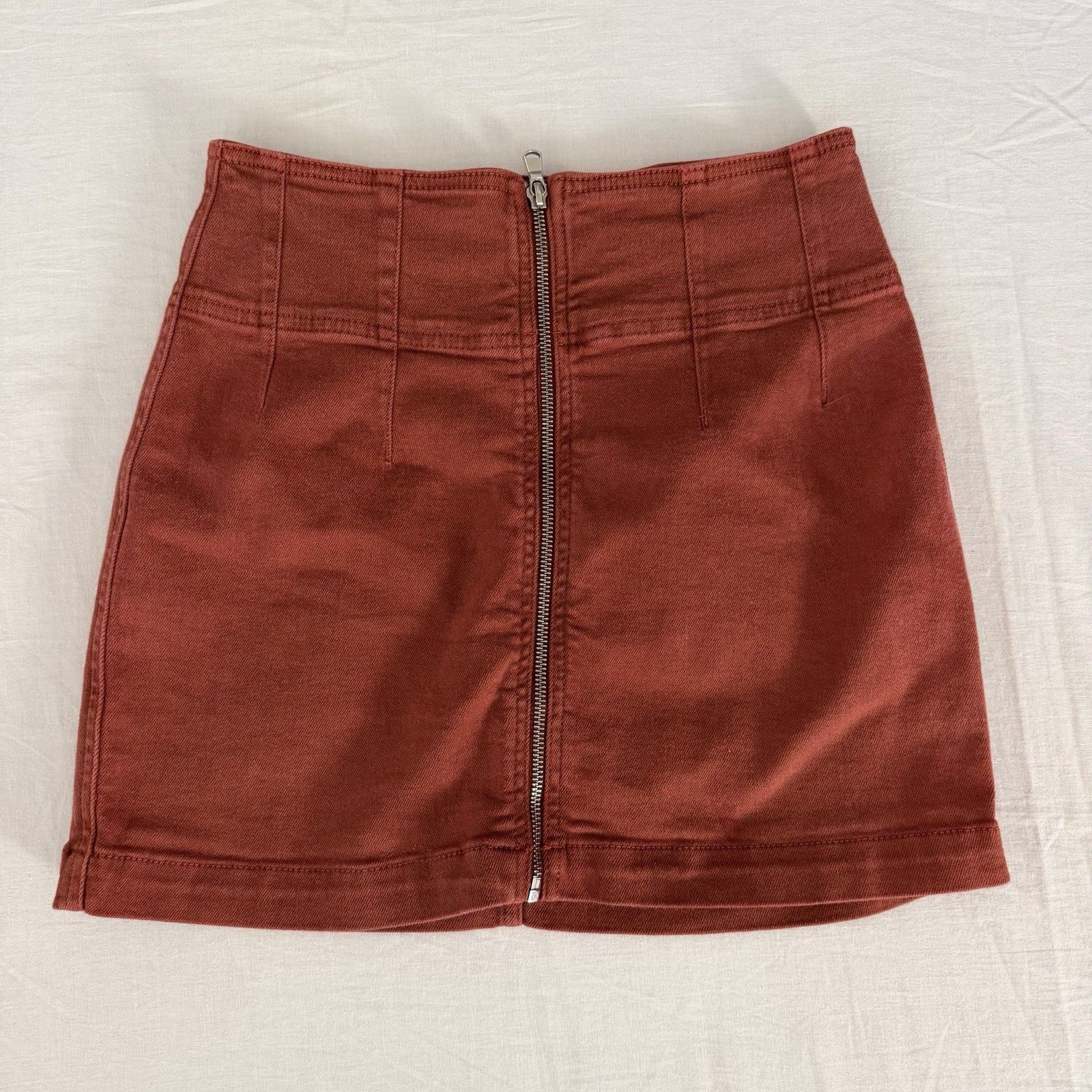 Free People Free People We The Free Virgo Mini Skirt 27 A-Line Zip Front Size 27" / US 4 / IT 40 - 1 Thumbnail