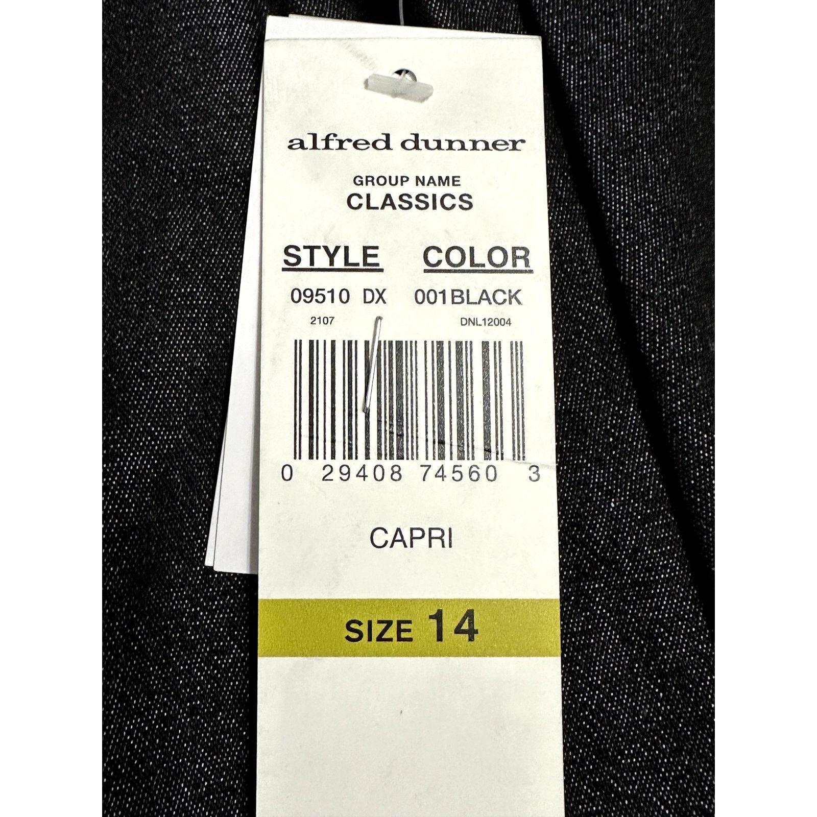 Other Alfred Dunner Classic Capri Side Pockets Denim Black 14 NWT Size 36" / US 14 / IT 50 - 11 Thumbnail