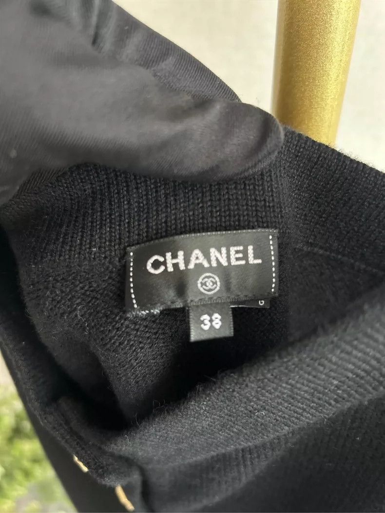 Chanel Chanel 22b popular badge dress Size XS / US 0-2 / IT 36-38 - 2 Thumbnail
