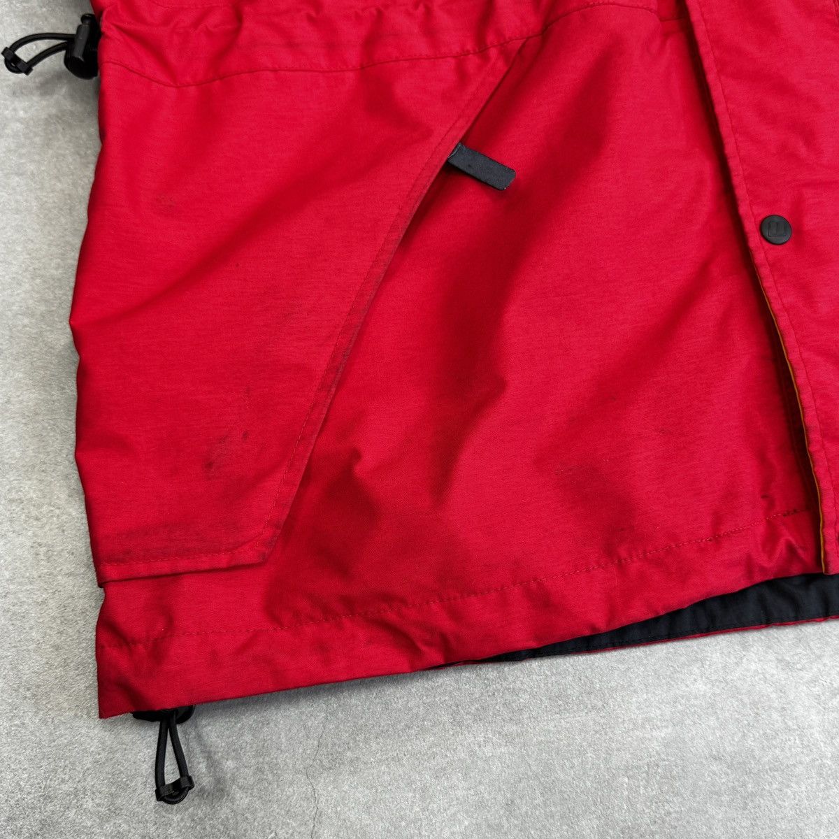 Berghaus Vintage Berghaus Mera Peak Gore-Tex Men Rain Coat Jacket Size US L / EU 52-54 / 3 - 7 Thumbnail
