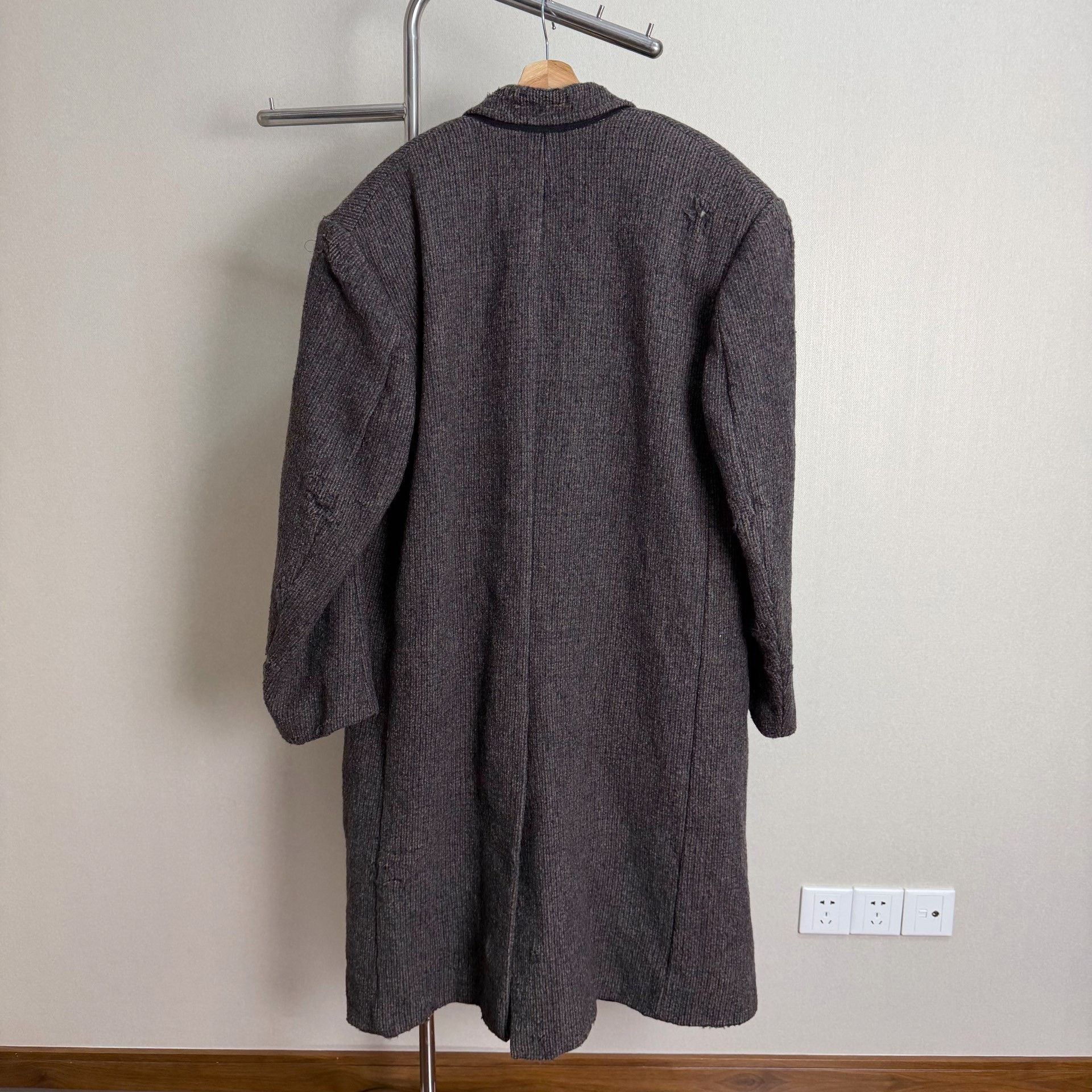Balenciaga Balenciaga SS21 Destroyed Oversized Houndstooth Wool Coat Size US M / EU 48-50 / 2 - 2 Thumbnail