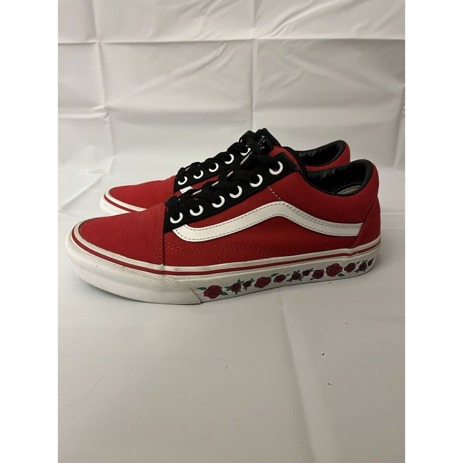 Vans Custom Red Vans With Roses men s size 6 women s size 7.5 Grailed