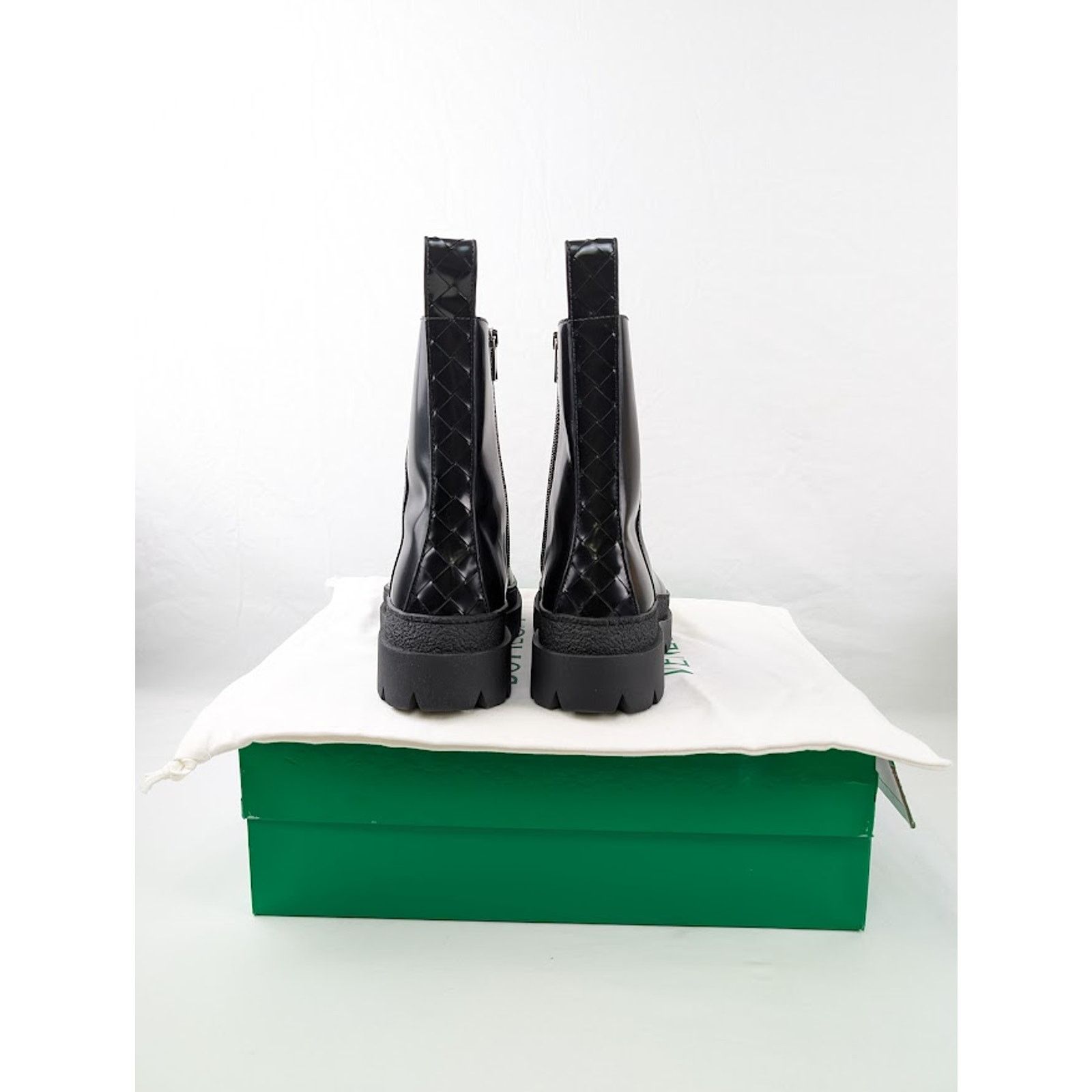 Bottega Veneta o1rshd1 Texas Calf Highway Ankle Boot in Black Size US 10 / EU 43 - 13 Thumbnail