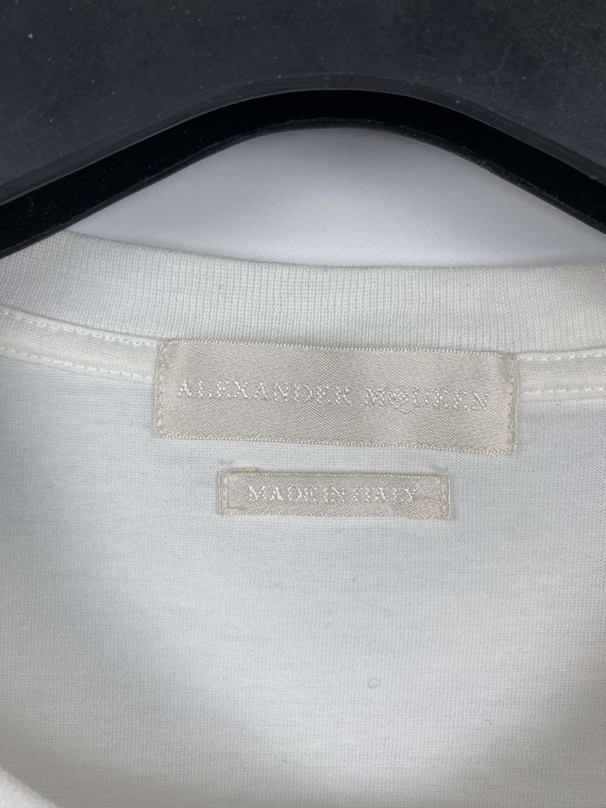 Alexander McQueen Alexander Mcqueen Embroidered Skull Logo T-Shirt size L Size US L / EU 52-54 / 3 - 3 Thumbnail