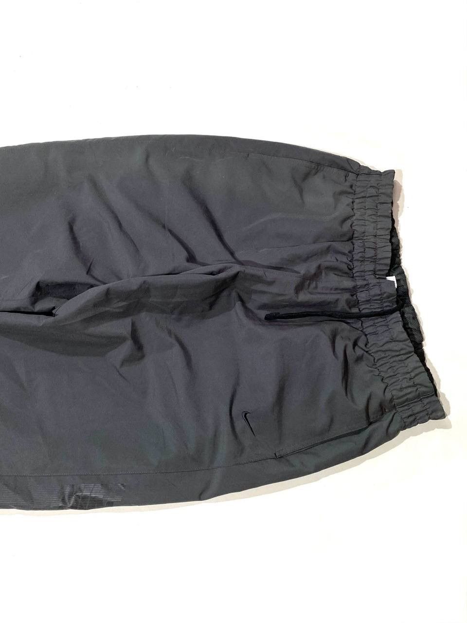 Nike Nike Track Pants Vintage Navy Nylon Y2K Parachute Size US 34 / EU 50 - 7 Thumbnail