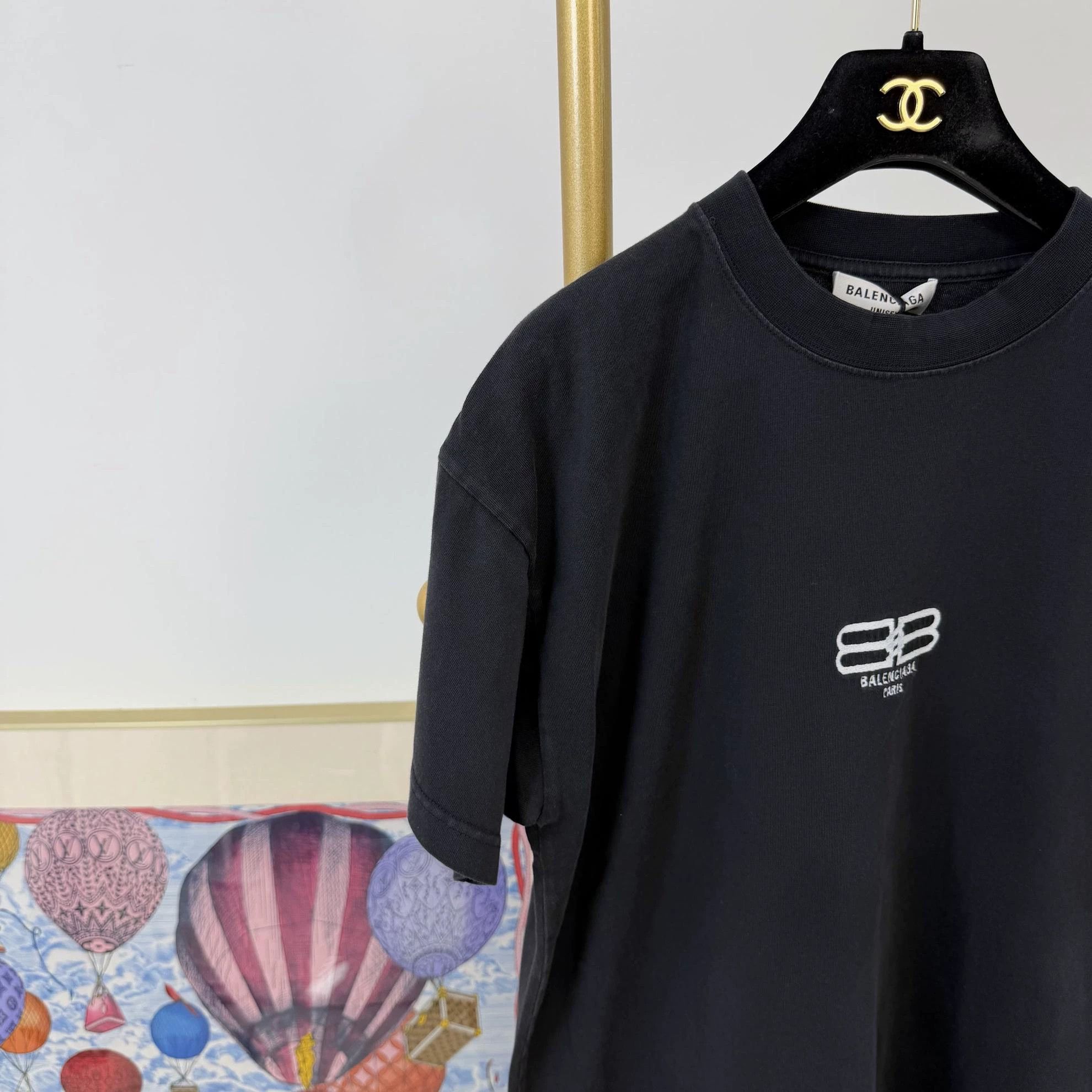 Balenciaga Balenciaga Black Logo TEE S Size US S / EU 44-46 / 1 - 3 Thumbnail
