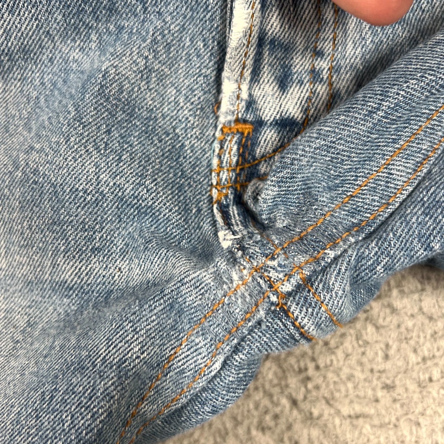 Vintage VINTAGE RE/DONE Levi's Women's Denim Boy Shorts Size 24 Cut-Off USA Size 42" / US 20 - 4 Thumbnail