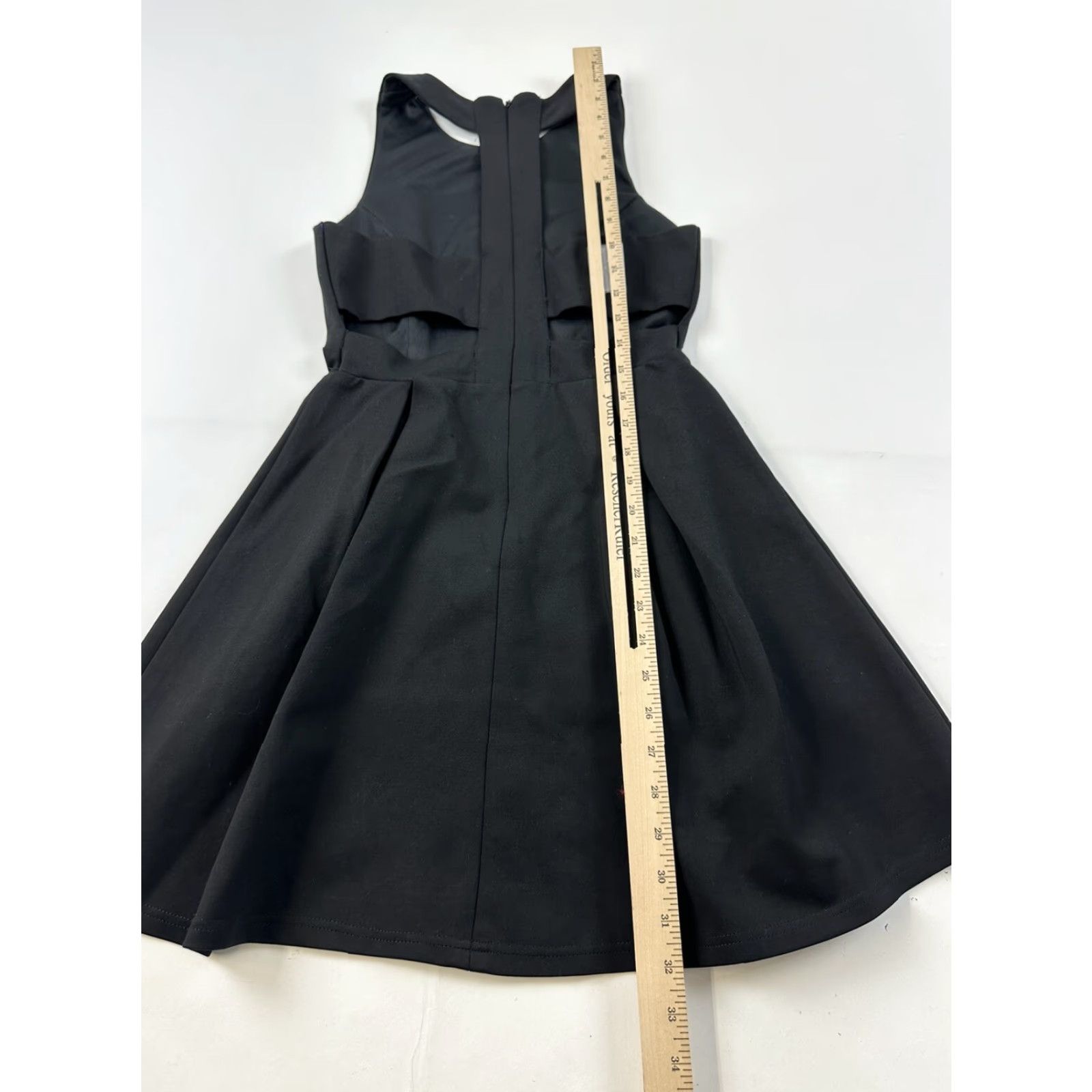 Lulus Lulus Skater Dress Women’s Small Black Cut Out Back Dress Size S / US 4 / IT 40 - 7 Thumbnail