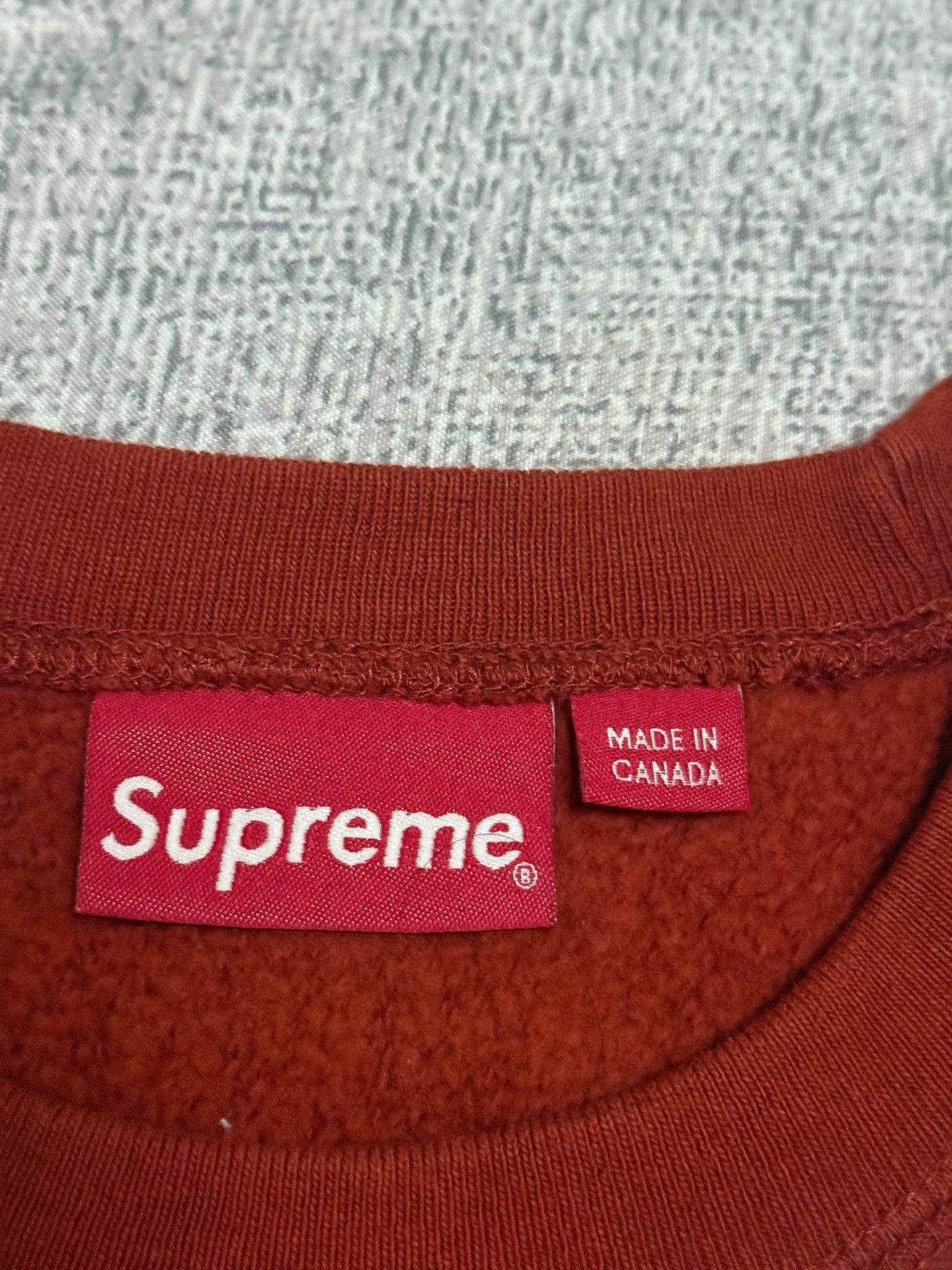 Supreme Supreme FW22 Brick Red Box Logo Crewneck Size M Size US M / EU 48-50 / 2 - 3 Thumbnail