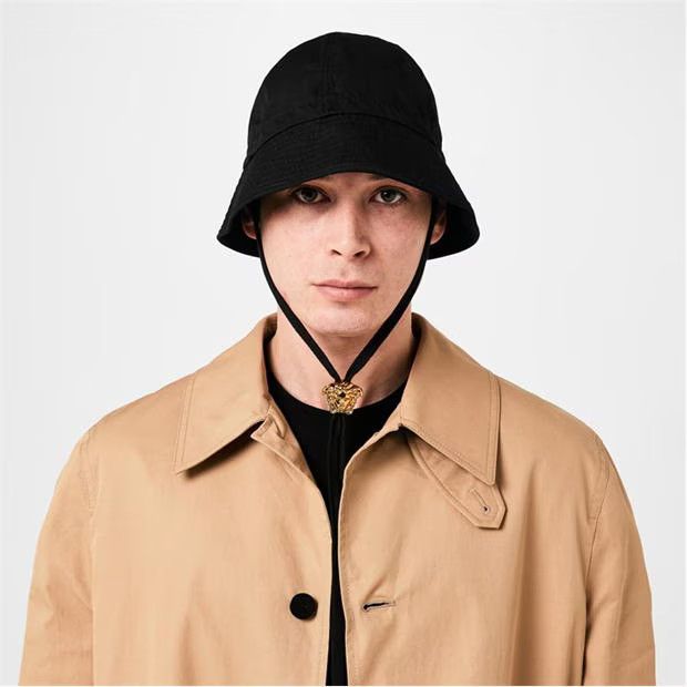 Versace o1g2r1mq0824 Size: M / Medusa Bucket Hat in Black Size ONE SIZE - 2 Thumbnail