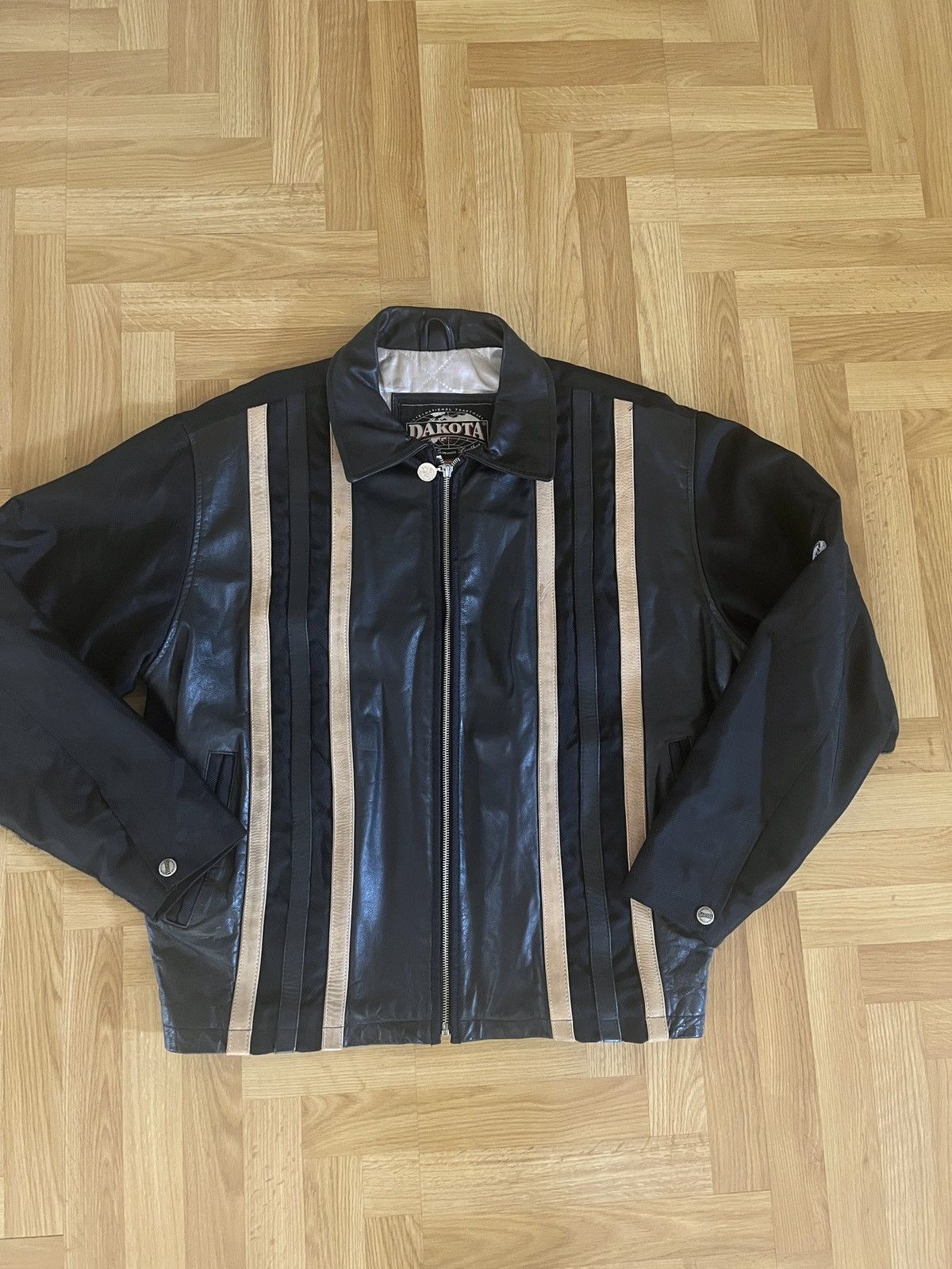 Vintage Vintage Dakota leather jacket 70s Rare Size US L / EU 52-54 / 3 - 1 Thumbnail