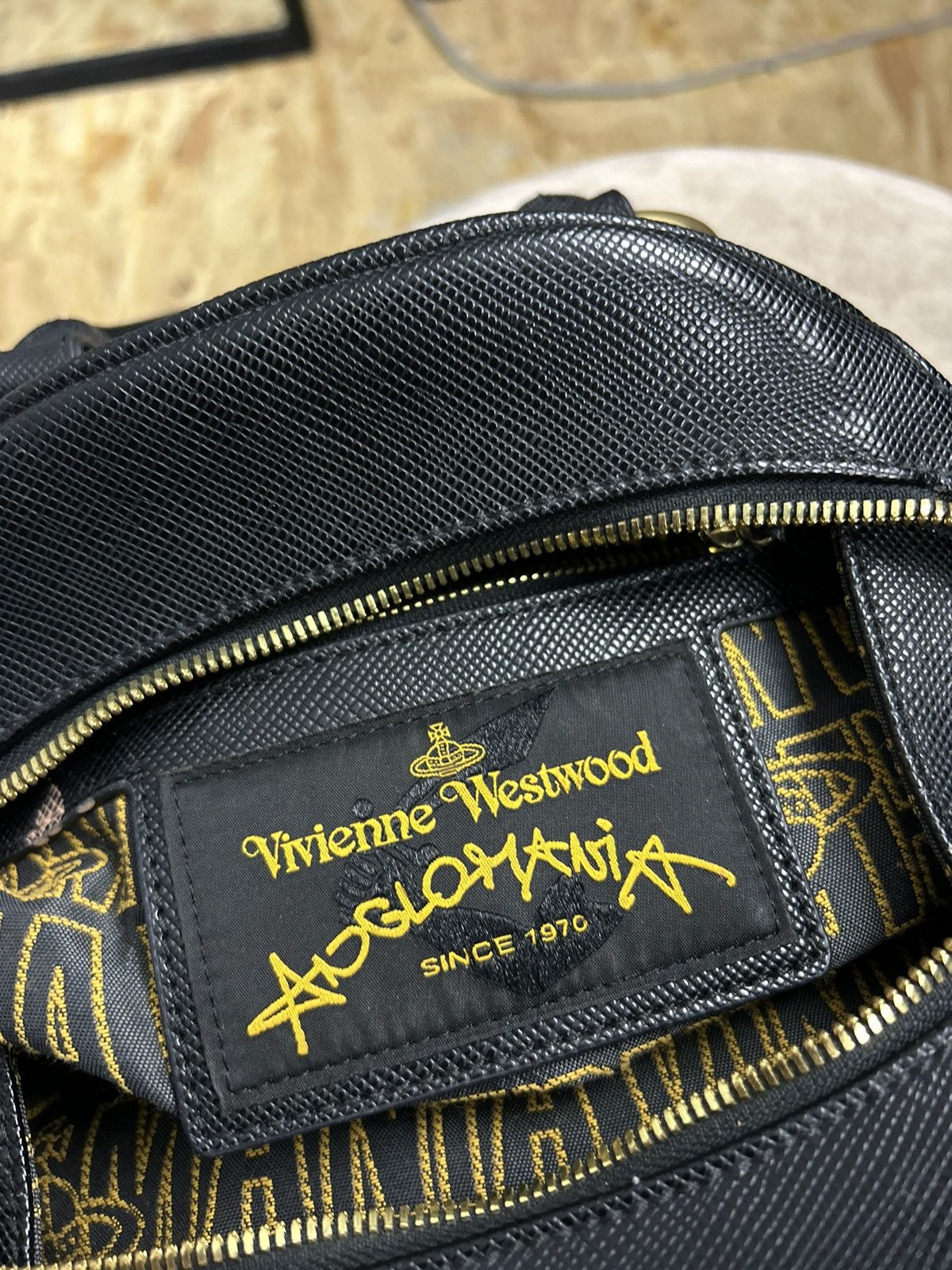 Vivienne Westwood Vivienne Westwood Anglomania Black Handbag Orb Logo Size ONE SIZE - 8 Thumbnail
