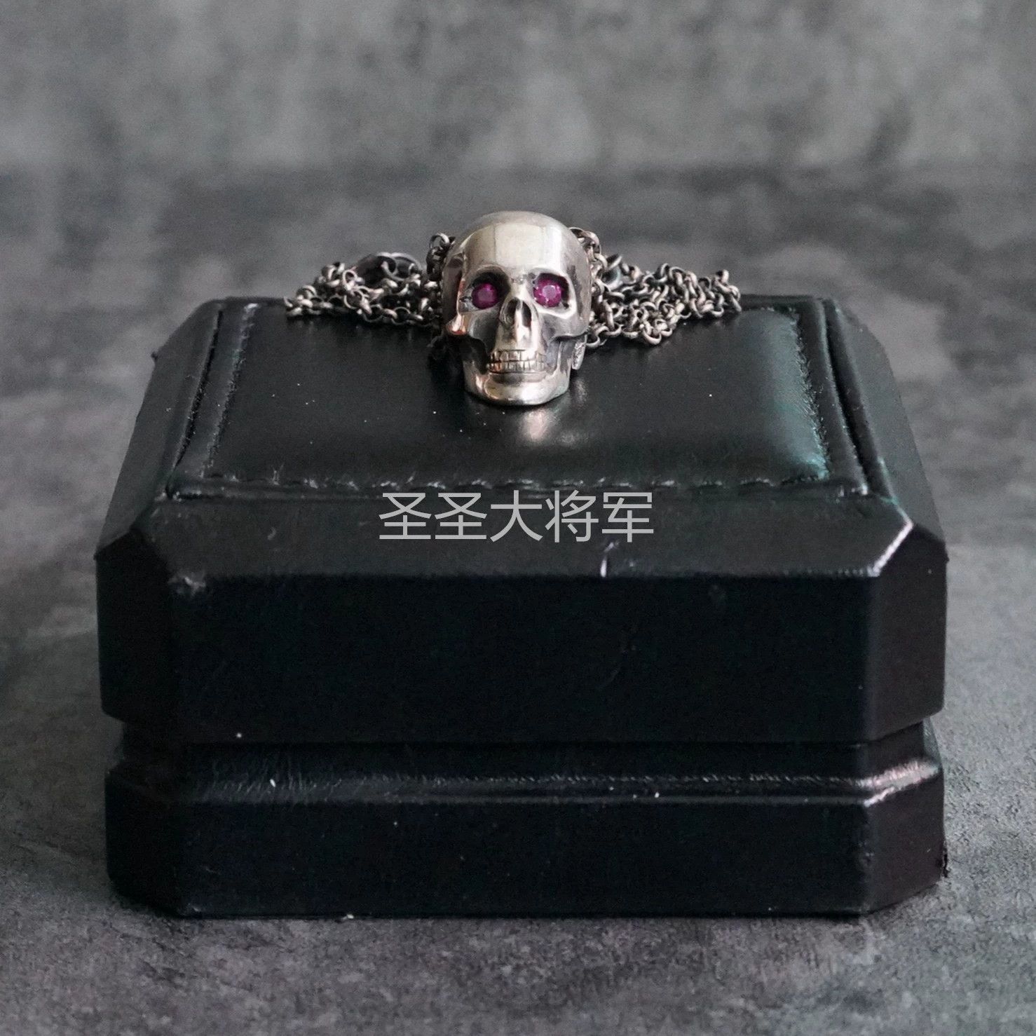 Ugo Cacciatori Ugo Cacciatori Vintage Skull Purple Ruby Necklace Size ONE SIZE - 2 Thumbnail