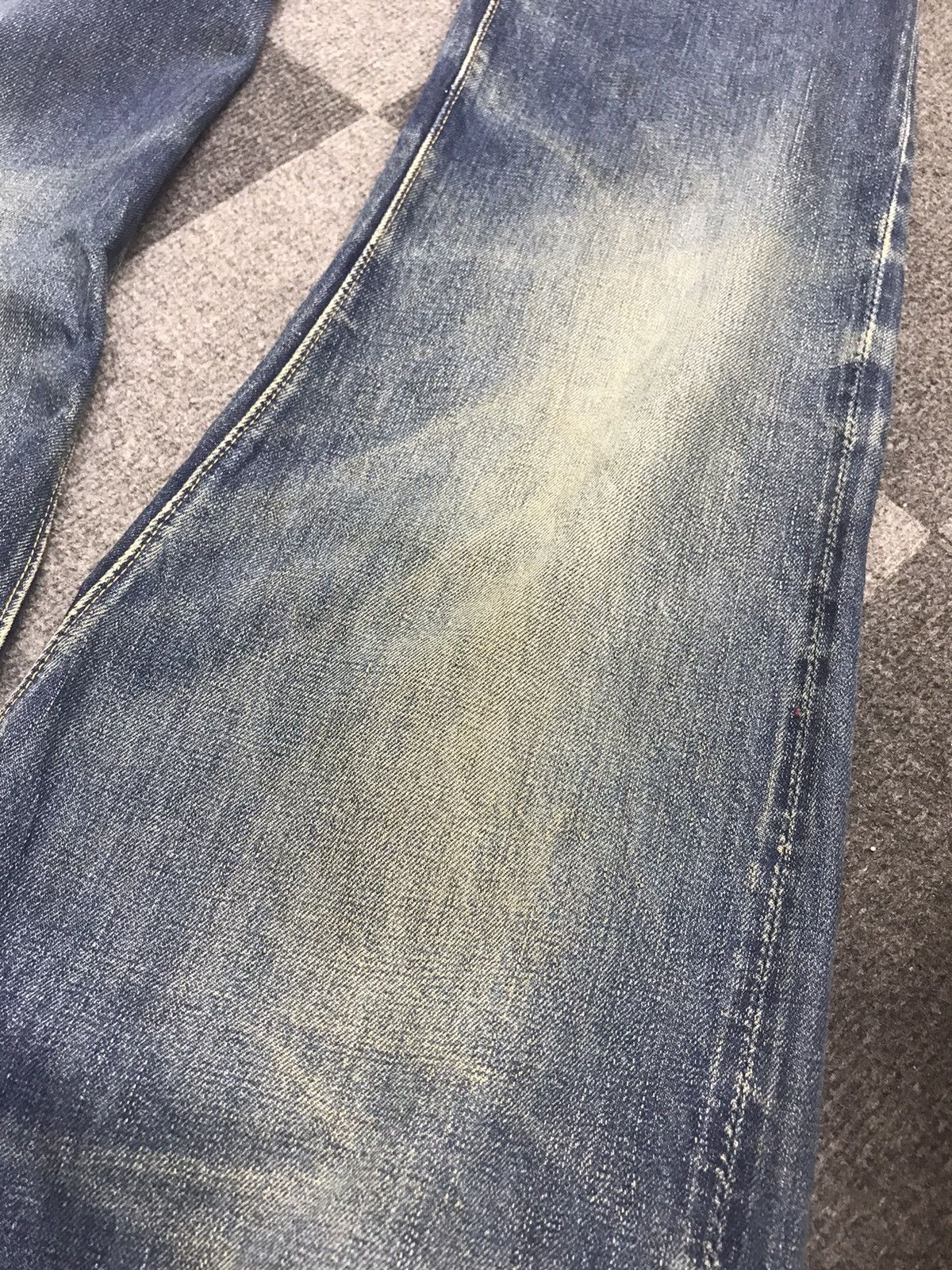 Warehouse 💥THRASHED💥WAREHOUSE SPECIAL Thrashed Selvedge Jeans Size US 29 - 21 Thumbnail