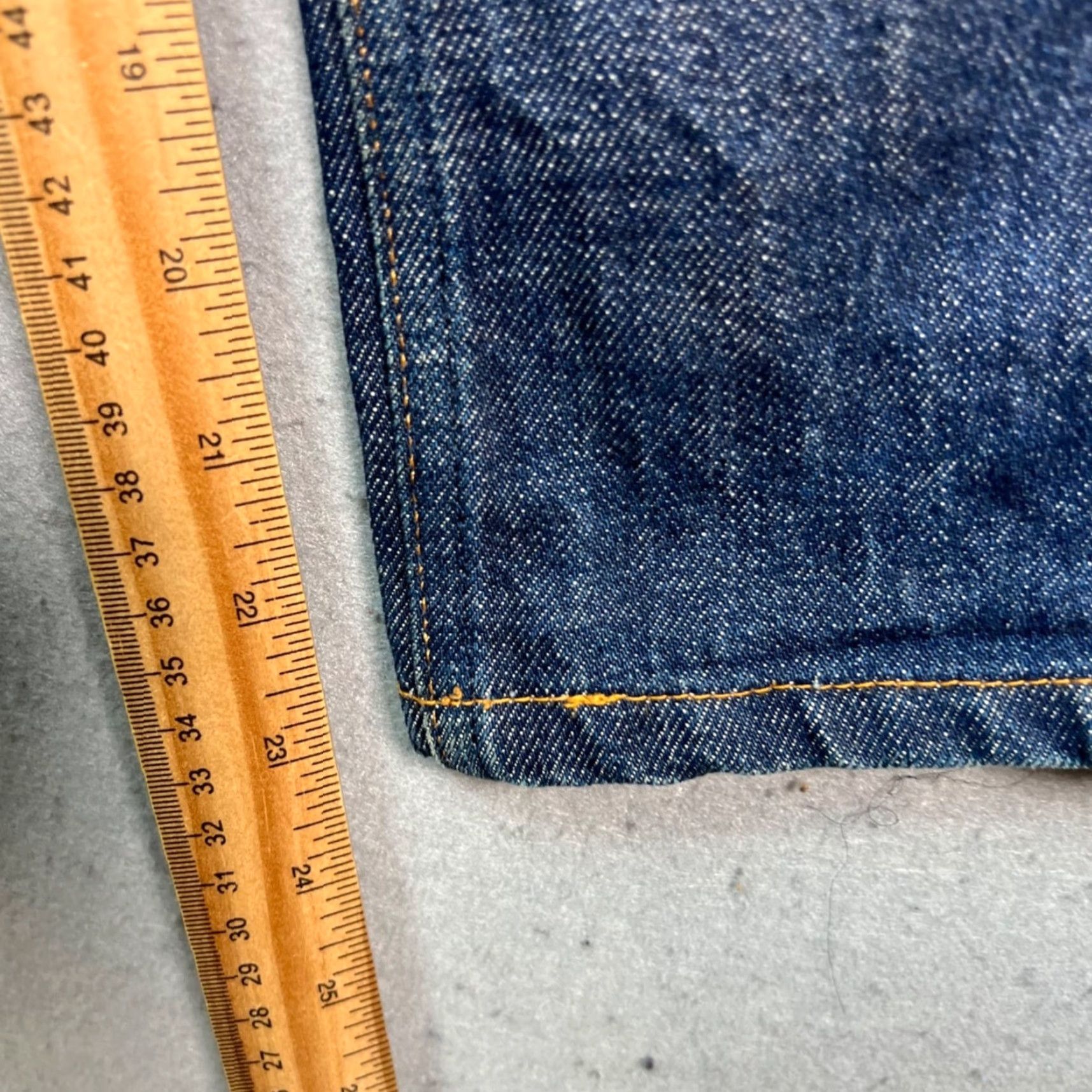 A.P.C. A.P.C. Womens Jeans Blue Raw Denim 25 Tapered Leg Made In France Size 42" / US 20 - 7 Thumbnail