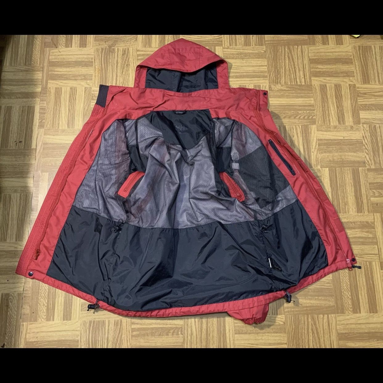 Helly Hansen Helly Hansen Helly Tech XP Parka Red Size S Size US S / EU 44-46 / 1 - 4 Thumbnail