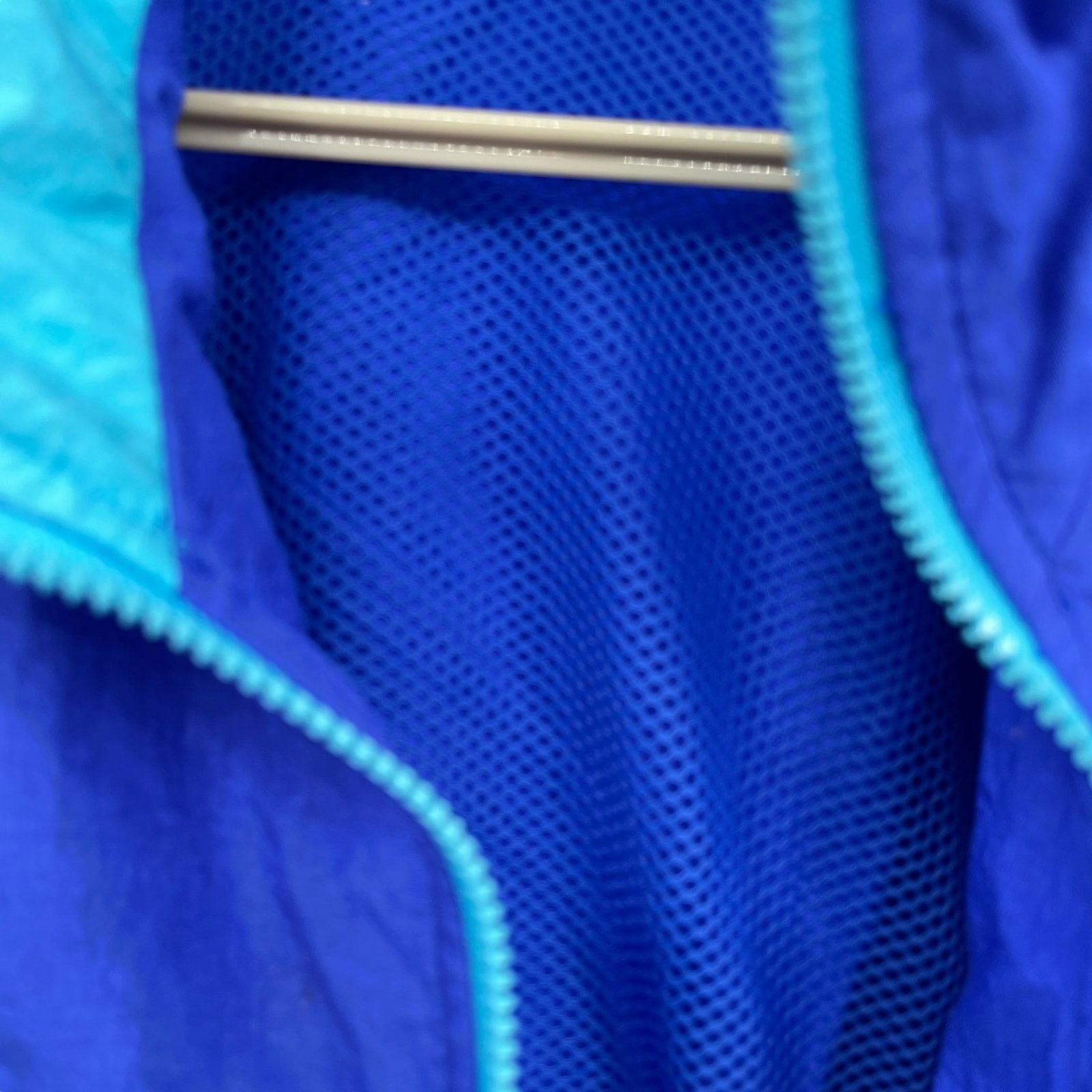 Nike Nike Vintage 90s Spell Out Gortex 3M Reflective Windbreaker Size M / US 6-8 / IT 42-44 - 7 Thumbnail