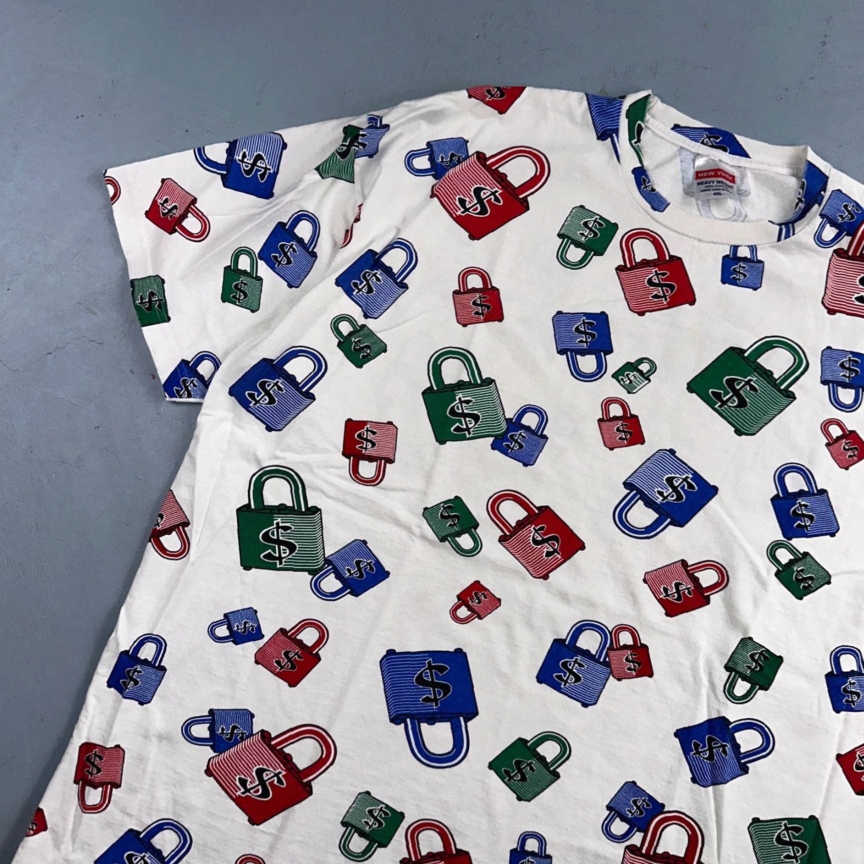 Vintage VINTAGE Money On Lock AOP T-Shirt 4XL White Rap Music 90s Mens Size US XXL / EU 58 / 5 - 2 Thumbnail