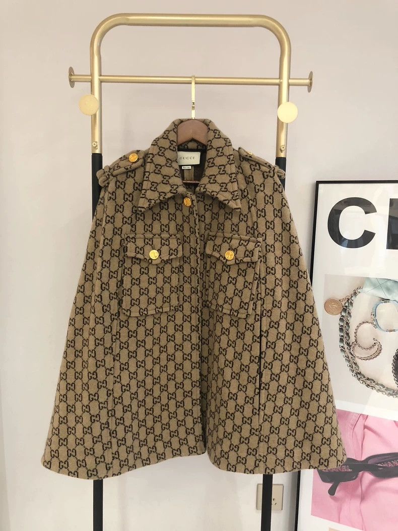Gucci Classic double G old flower full print logo cloak jac
