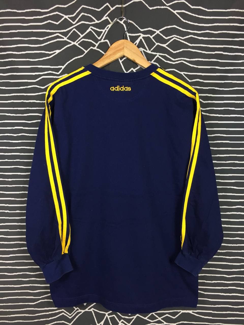 Adidas × Vintage Adidas Three Stripes Embroidered Logo V-Neck Longsleeve Tee Size US L / EU 52-54 / 3 - 5 Thumbnail