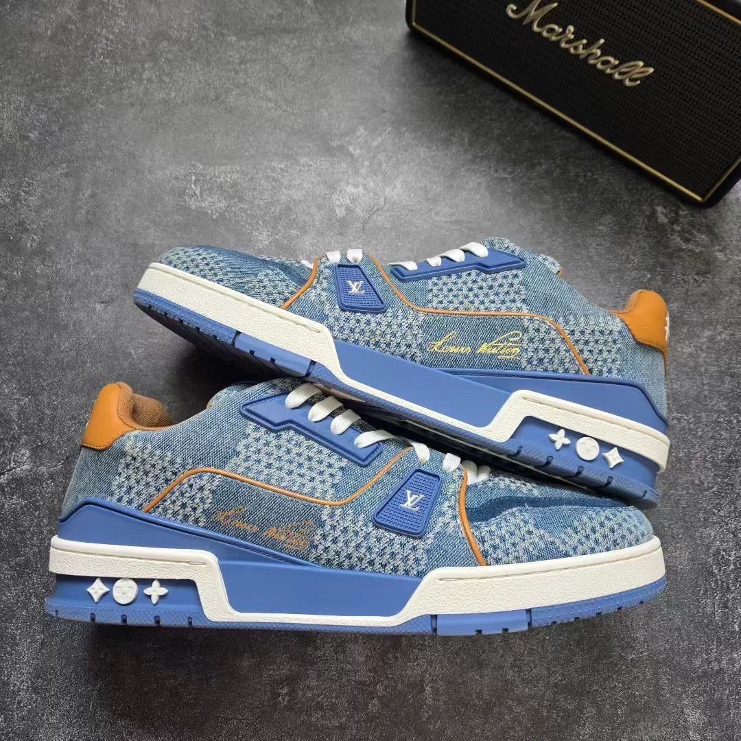 Louis Vuitton Louis Vuitton Training Blue Lowtop Sneakers 42 Men Size US 9 / EU 42 - 1 Thumbnail