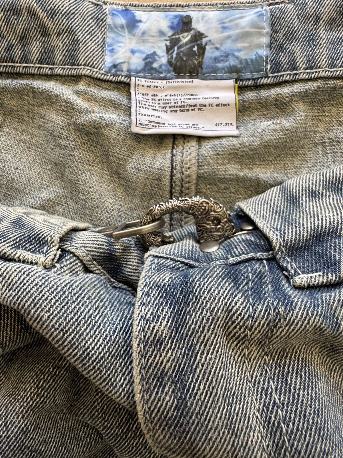 Other crazy light wash denim Size US 32 / EU 48 - 4 Thumbnail