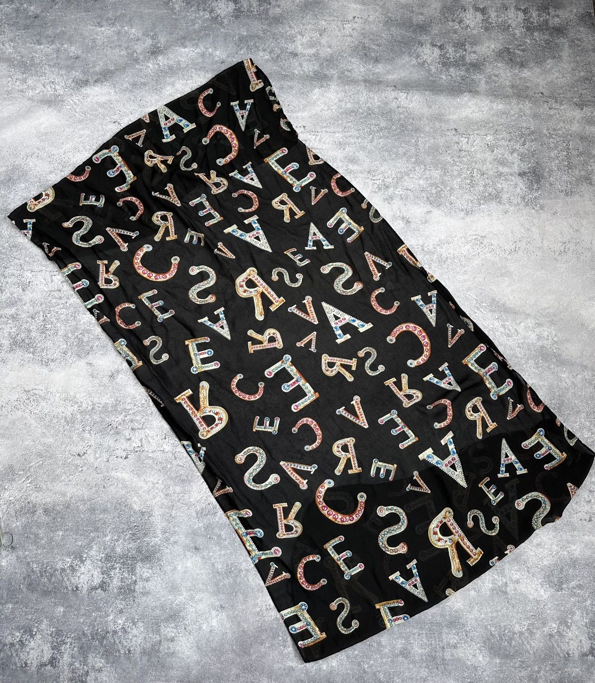 Versace Versace Vintage Silk Monogram Handkerchief Scarf Neckwear Size ONE SIZE - 6 Thumbnail