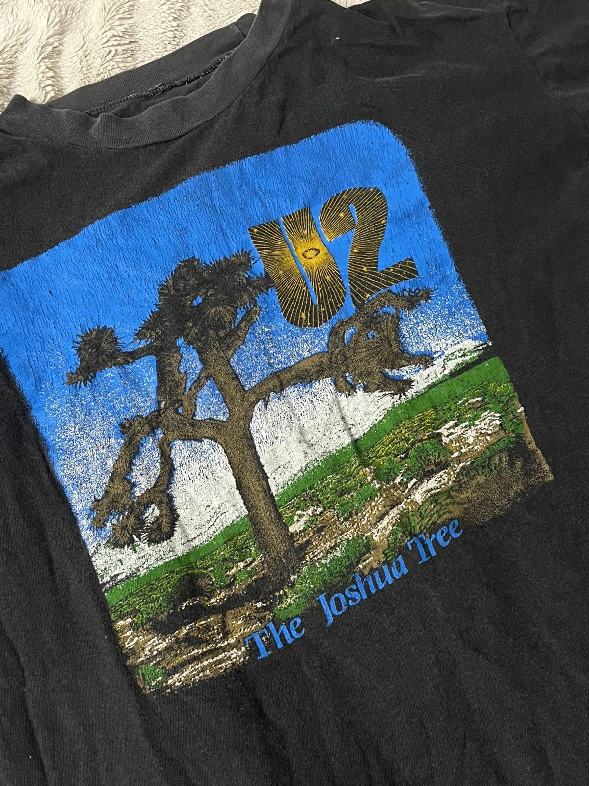 Band Tees × Vintage 1987 U2 - The Joshua Tree T-shirt Size US M / EU 48-50 / 2 - 2 Thumbnail
