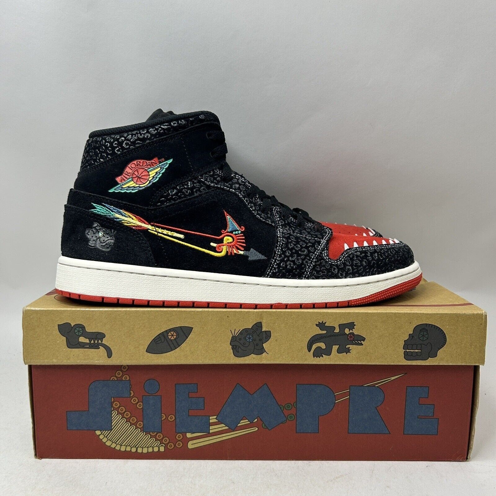 Jordan Brand Nike Shoes Air Jordan 1 Retro Mid SE “Siempre Familia” Size US 13 / EU 46 - 4 Thumbnail