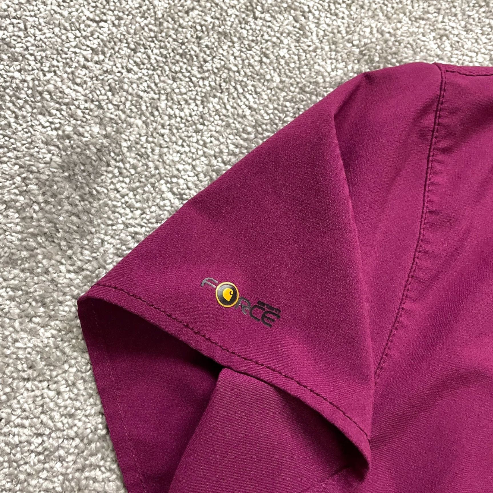 Carhartt Carhartt Force Top Scrubs Unisex Adult Large Purple V-Neck Medical Uniform Work Shirt Size US L / EU 52-54 / 3 - 5 Thumbnail