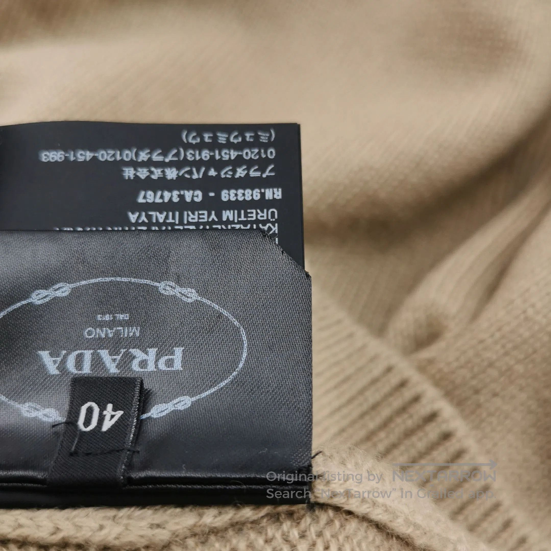 Prada Prada Cashmere Turtleneck Sweater in Beige . Size M / US 6-8 / IT 42-44 - 8 Thumbnail