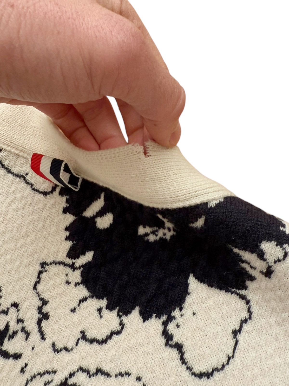 Thom Browne Textured Cashmere Koi Fish Cardigan Size US XXL / EU 58 / 5 - 10 Thumbnail