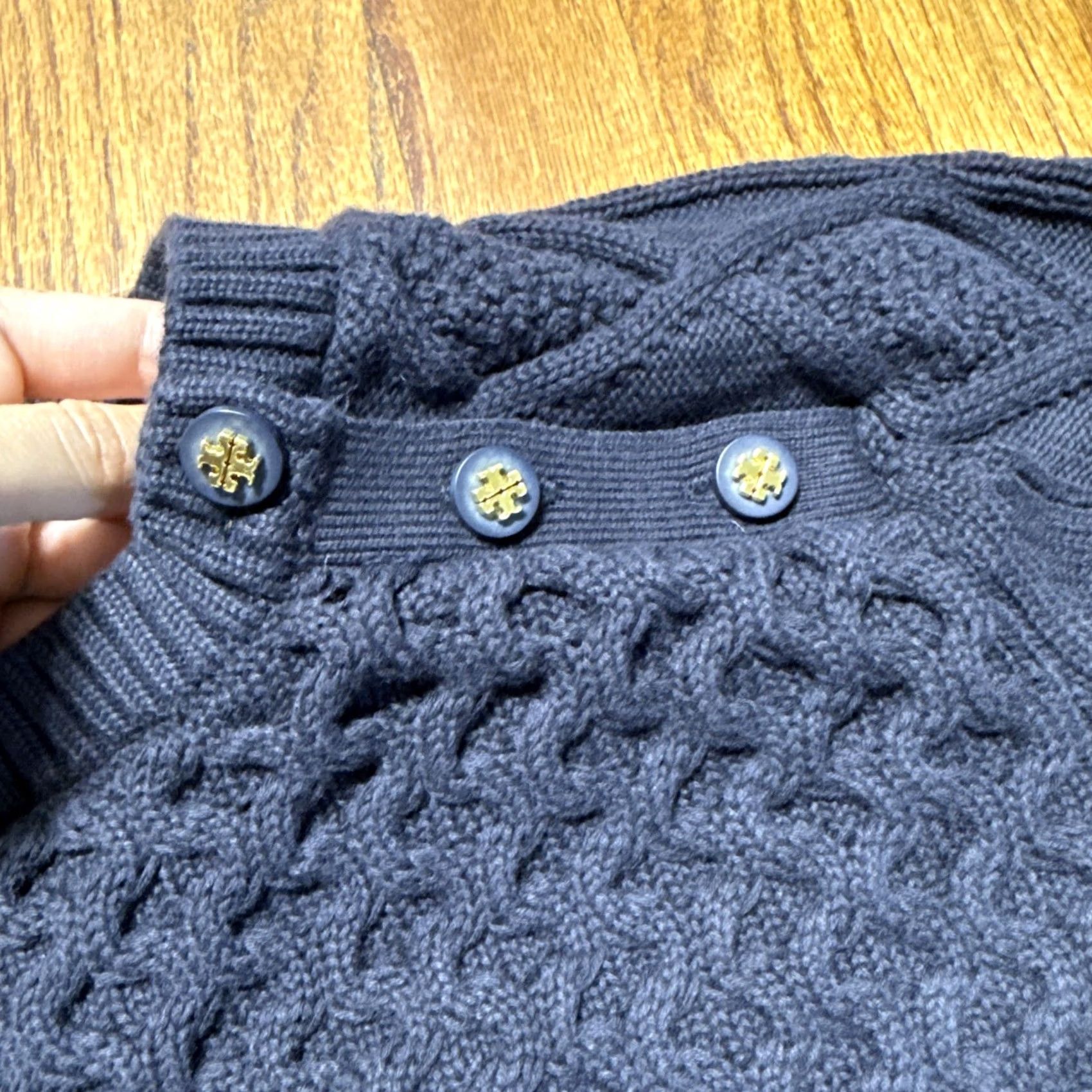 Tory Burch Tory Burch Cable Knit Sweaters Navy Size XL C13 Pullover Womens Cable-Knit Blue XL Tory Burch Womens XL Pullover Size XL / US 12-14 / IT 48-50 - 2 Thumbnail