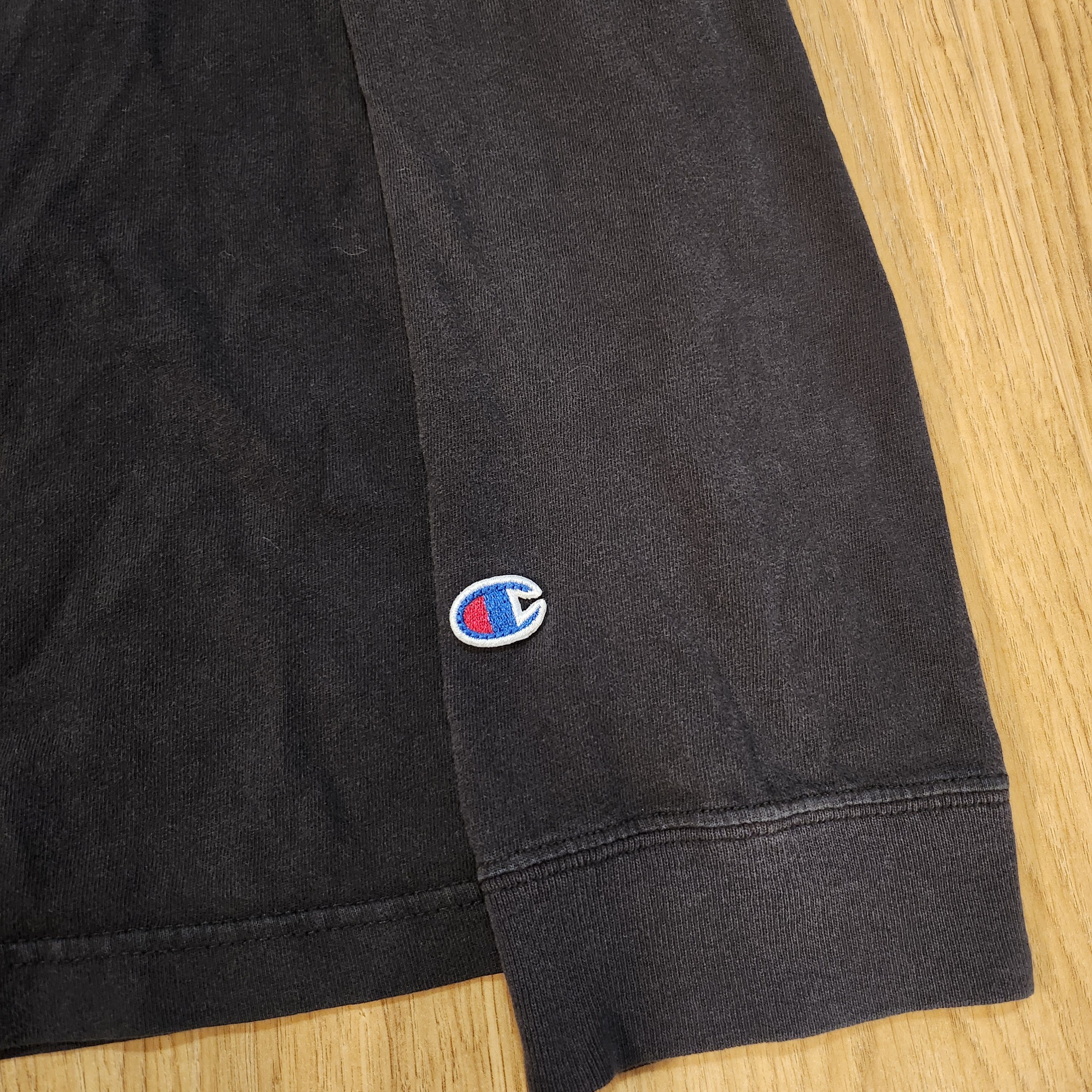 Champion Champion 90s embroidery logo Size US XL / EU 56 / 4 - 3 Thumbnail
