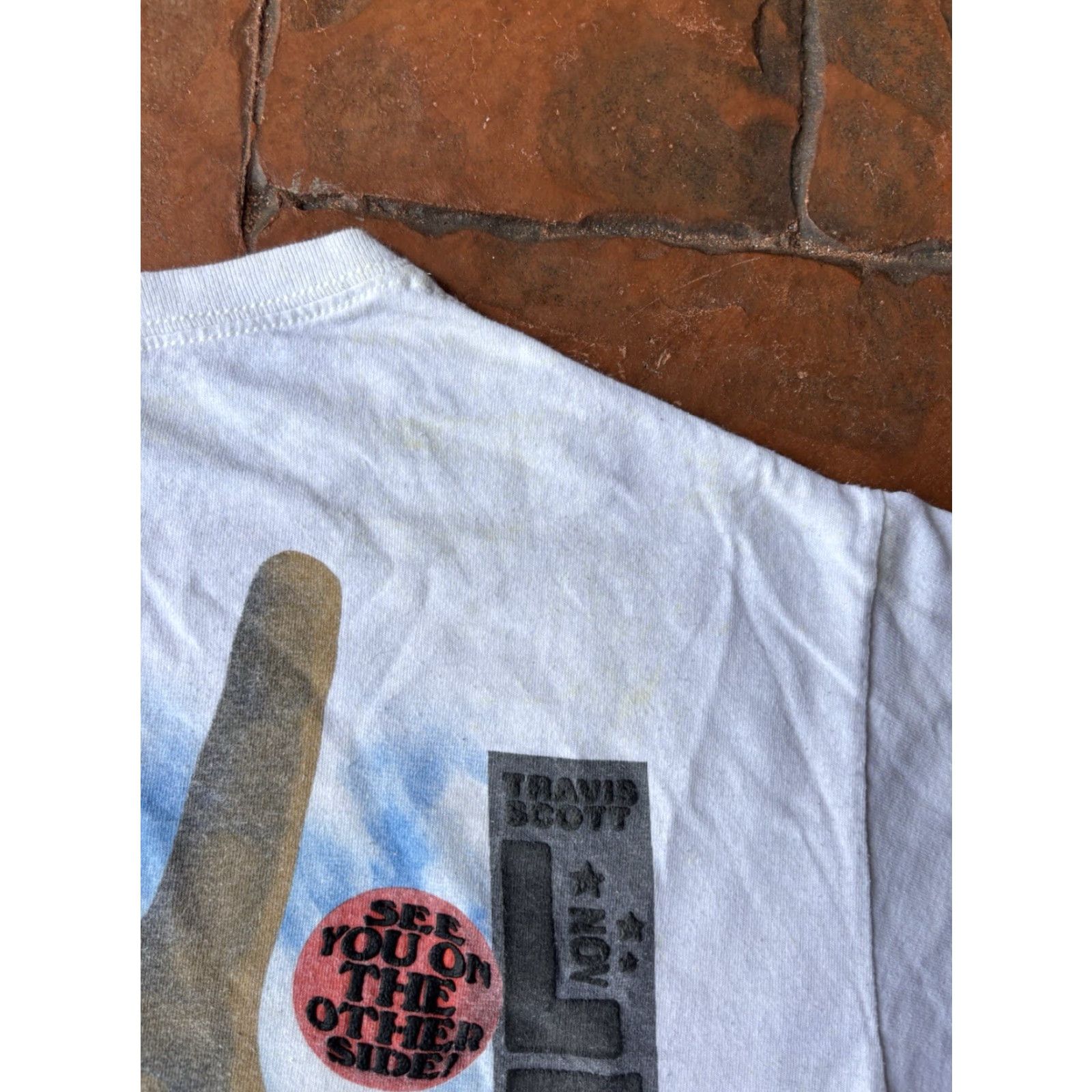 Travis Scott VINTAGE? No — Travis Scott Astroworld Astrofest 2021 T-Shirt M White Graphic Print Crew Neck Short Sleeve Cactus Jack Logo Men Size US M / EU 48-50 / 2 - 6 Thumbnail