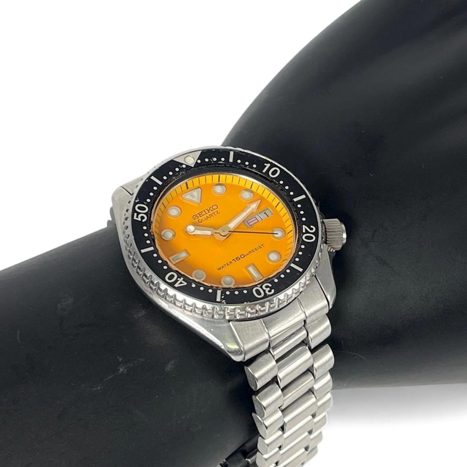 Seiko Seiko - Men's Quartz Wristwatch with Orange Dial Size ONE SIZE - 2 Thumbnail