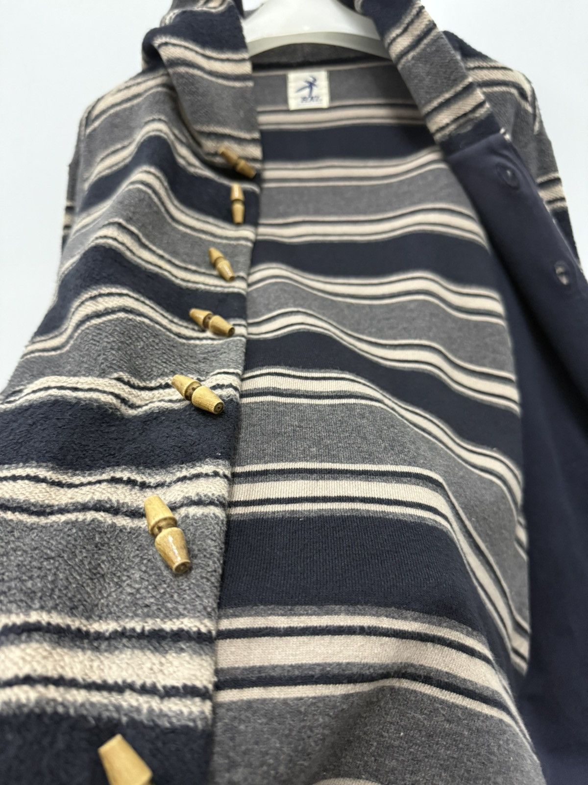 Hai Sporting Gear 🔥 HaiSportingGear Issey Miyake Stripe Blanket Button Hoodie Size M / US 6-8 / IT 42-44 - 7 Thumbnail