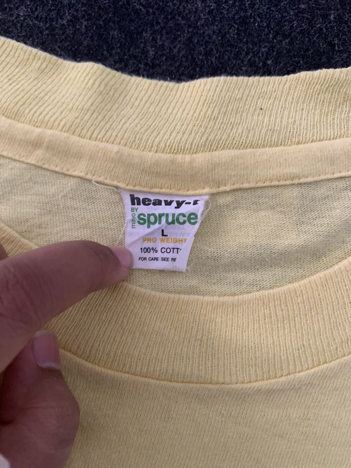 Vintage Vintage 80s/90s Heavy By Spruce Cetti Bay Guam Graphic Tee Size US L / EU 52-54 / 3 - 4 Thumbnail