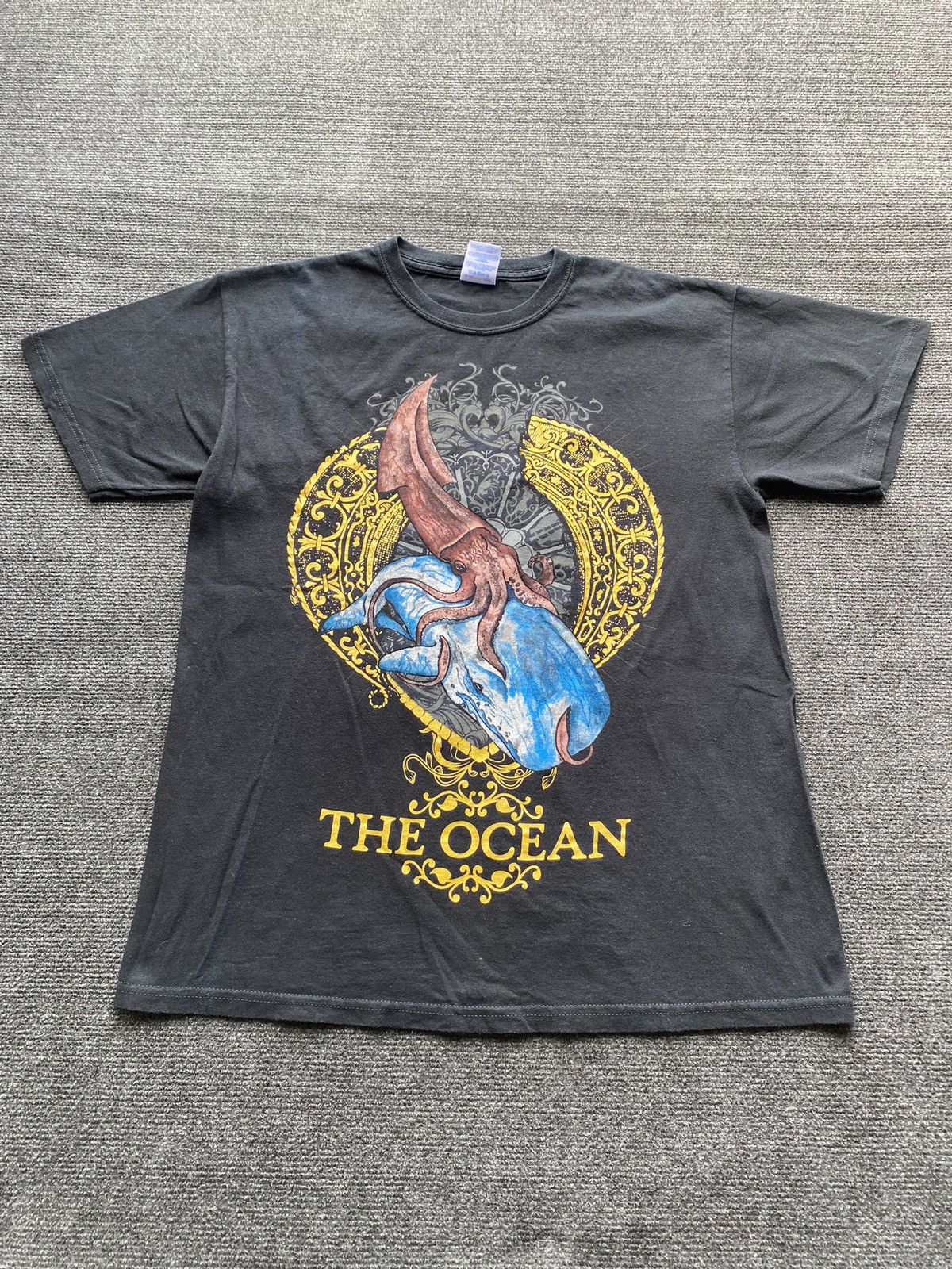Band Tees 🔥The Ocean Band Tour black tee faded Size US M / EU 48-50 / 2 - 1 Thumbnail