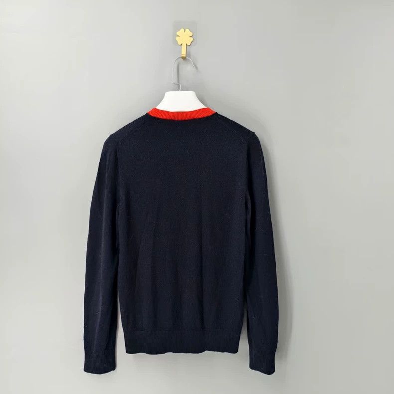 Gucci Gucci Little bee embroidered v-neck sweater Size US S / EU 44-46 / 1 - 2 Thumbnail