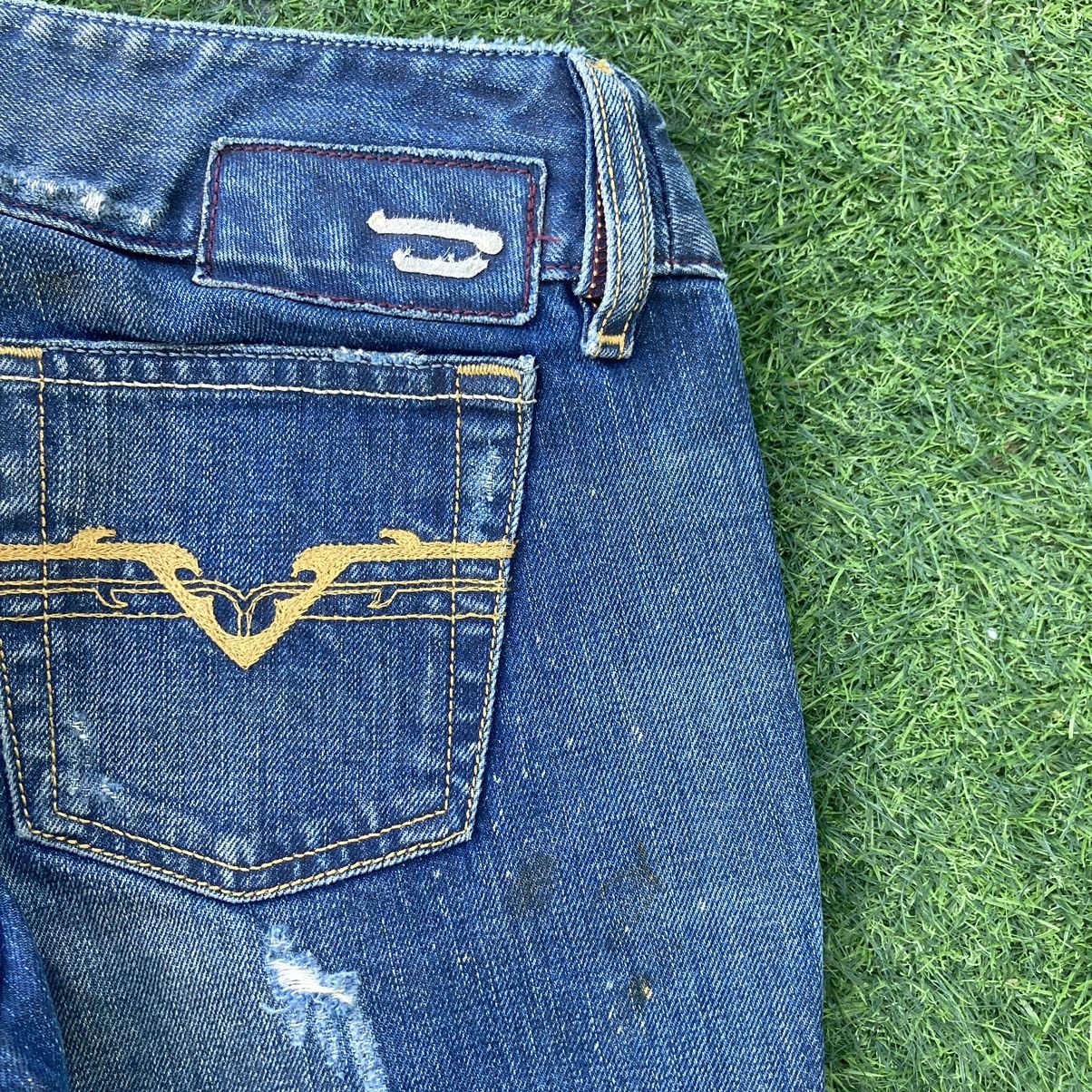 Diesel DIESEL FLARED BOOTCUT JEANS Size 25" / US 0 / IT 36 - 11 Thumbnail
